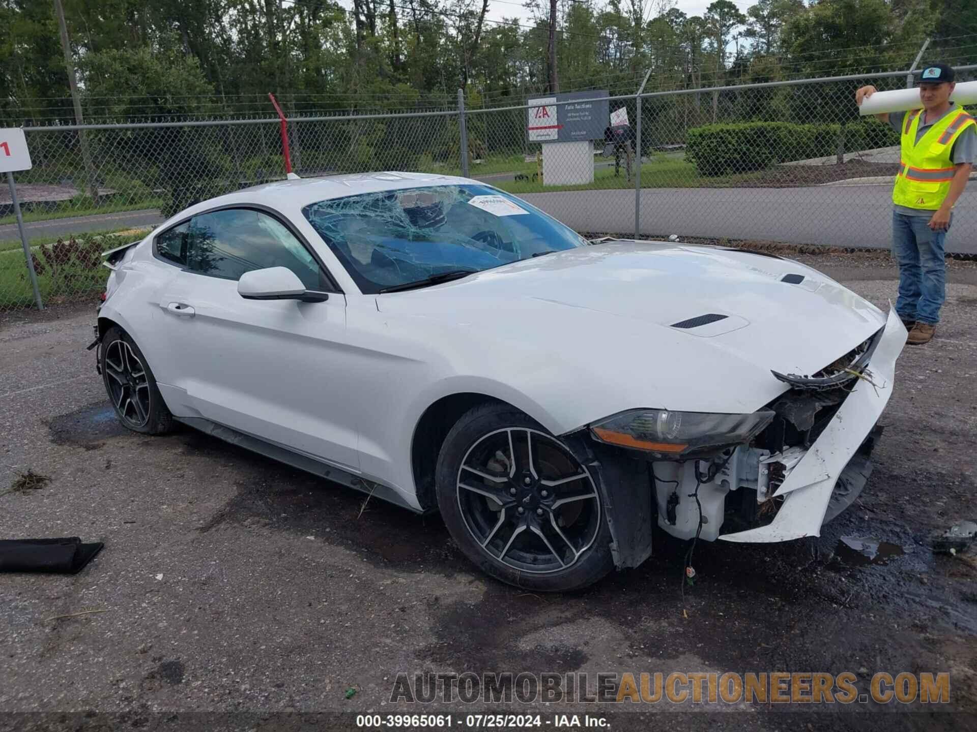 1FA6P8THXN5107689 FORD MUSTANG 2022