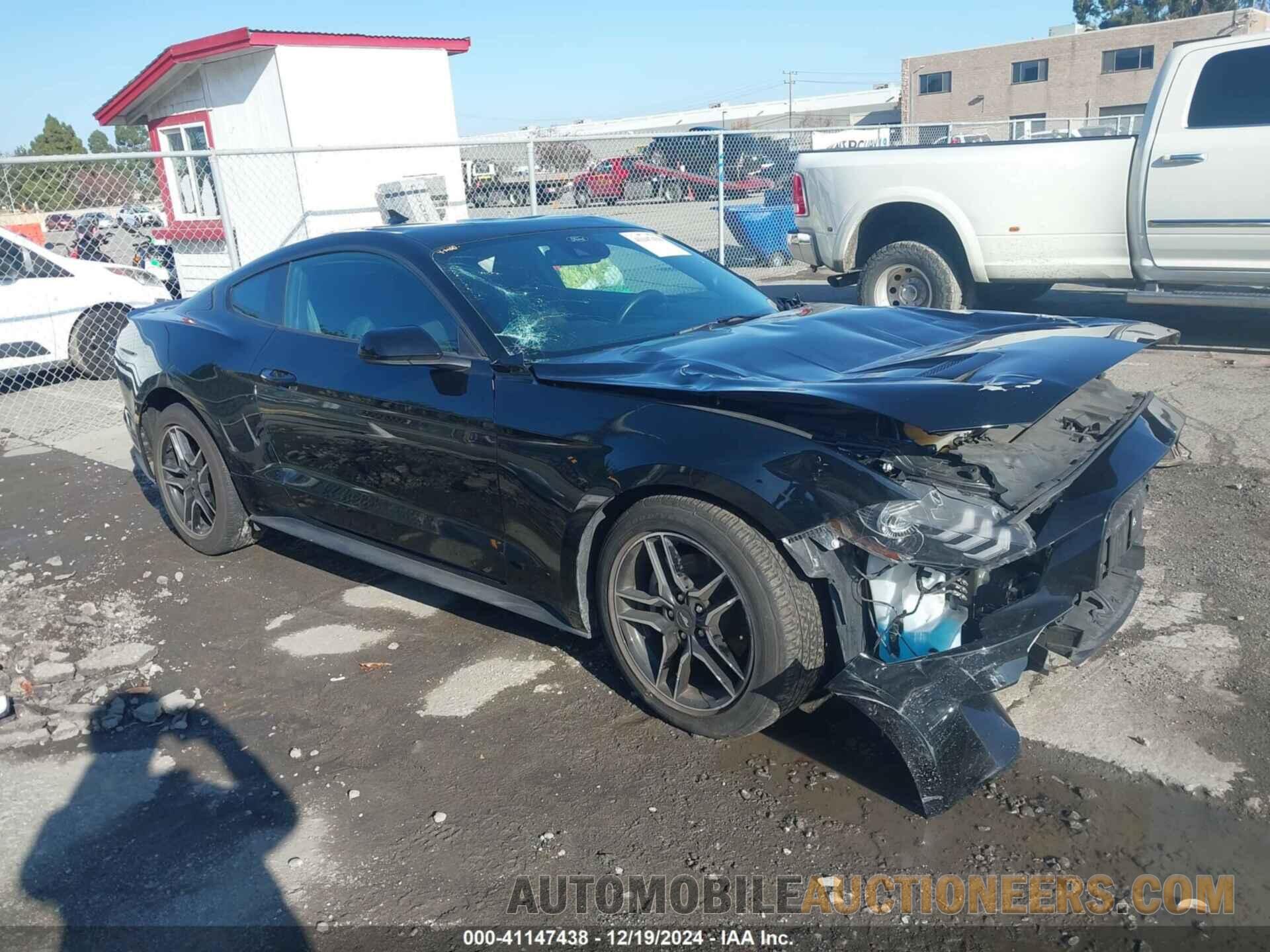 1FA6P8THXN5132592 FORD MUSTANG 2022