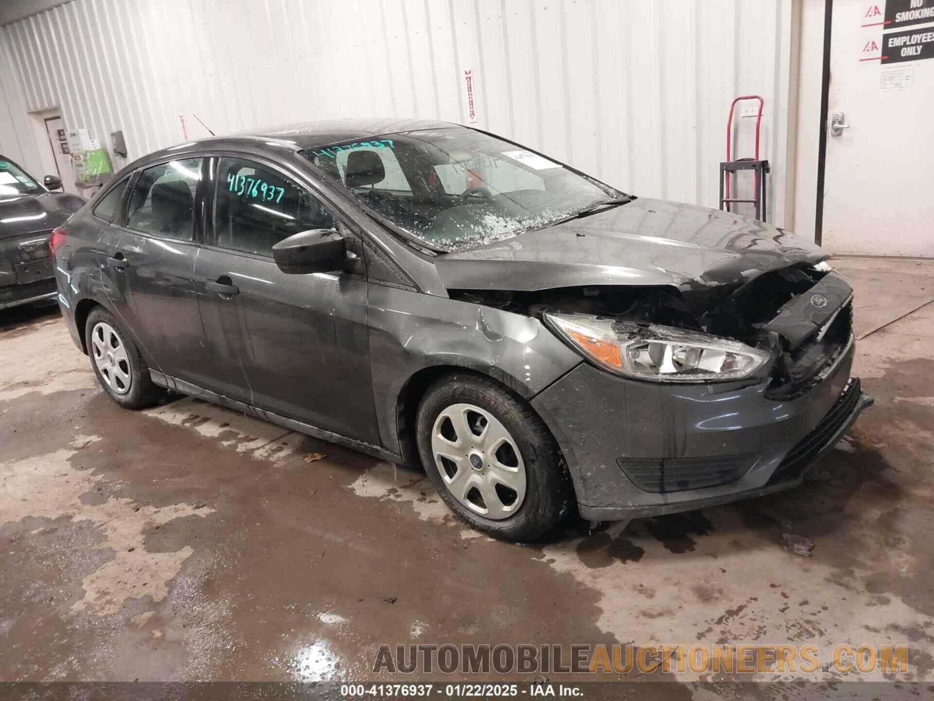 1FADP3E20HL250833 FORD FOCUS 2017