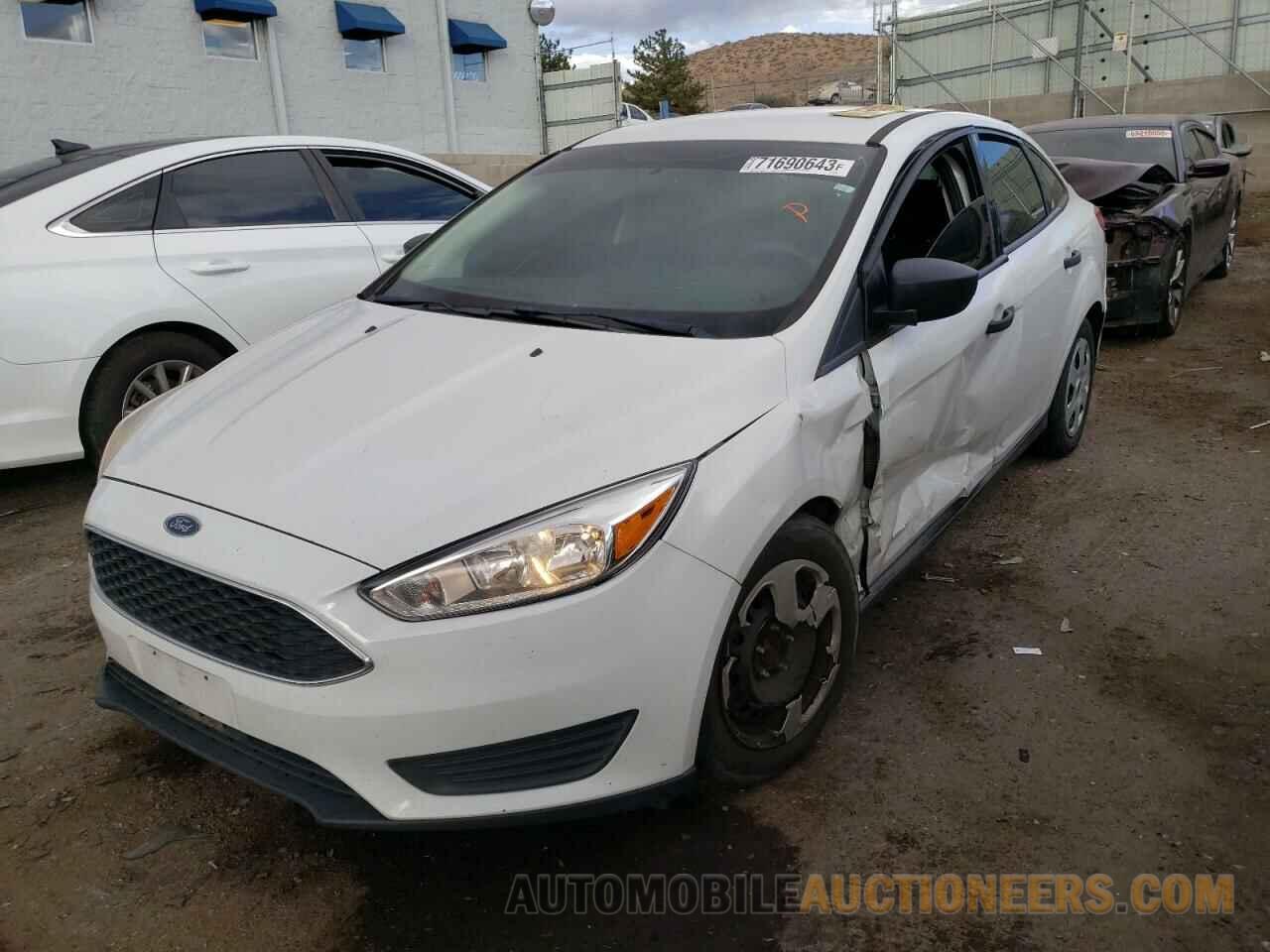 1FADP3E21JL303478 FORD FOCUS 2018