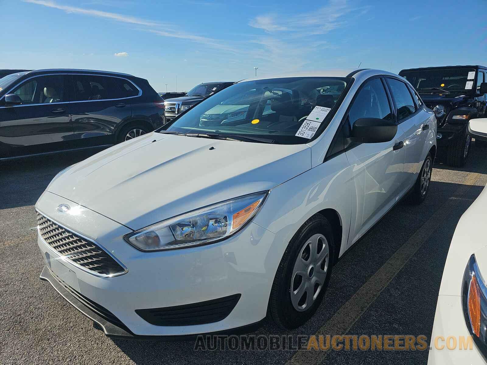 1FADP3E21JL304002 Ford Focus 2018