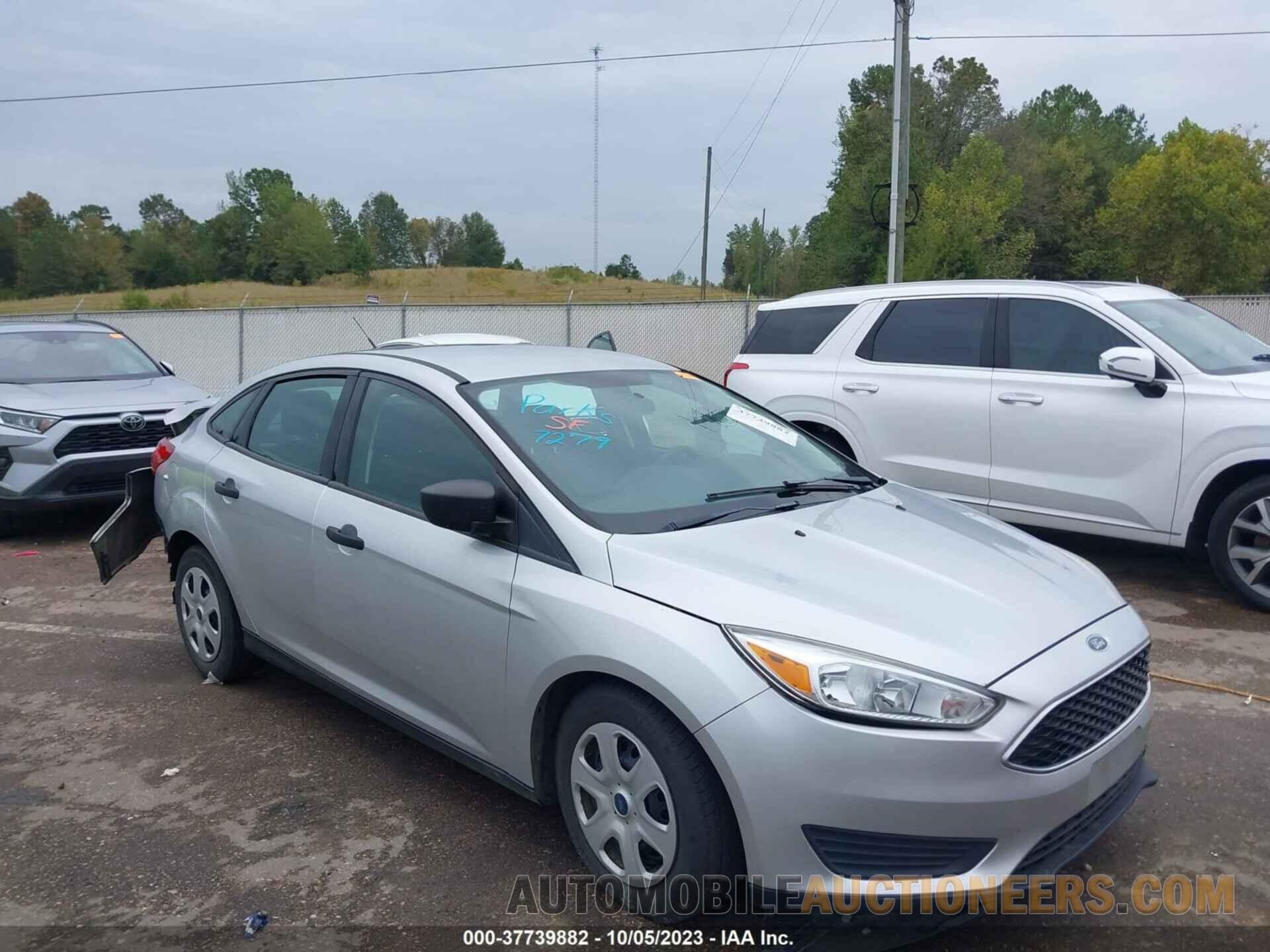 1FADP3E22JL308009 FORD FOCUS 2018