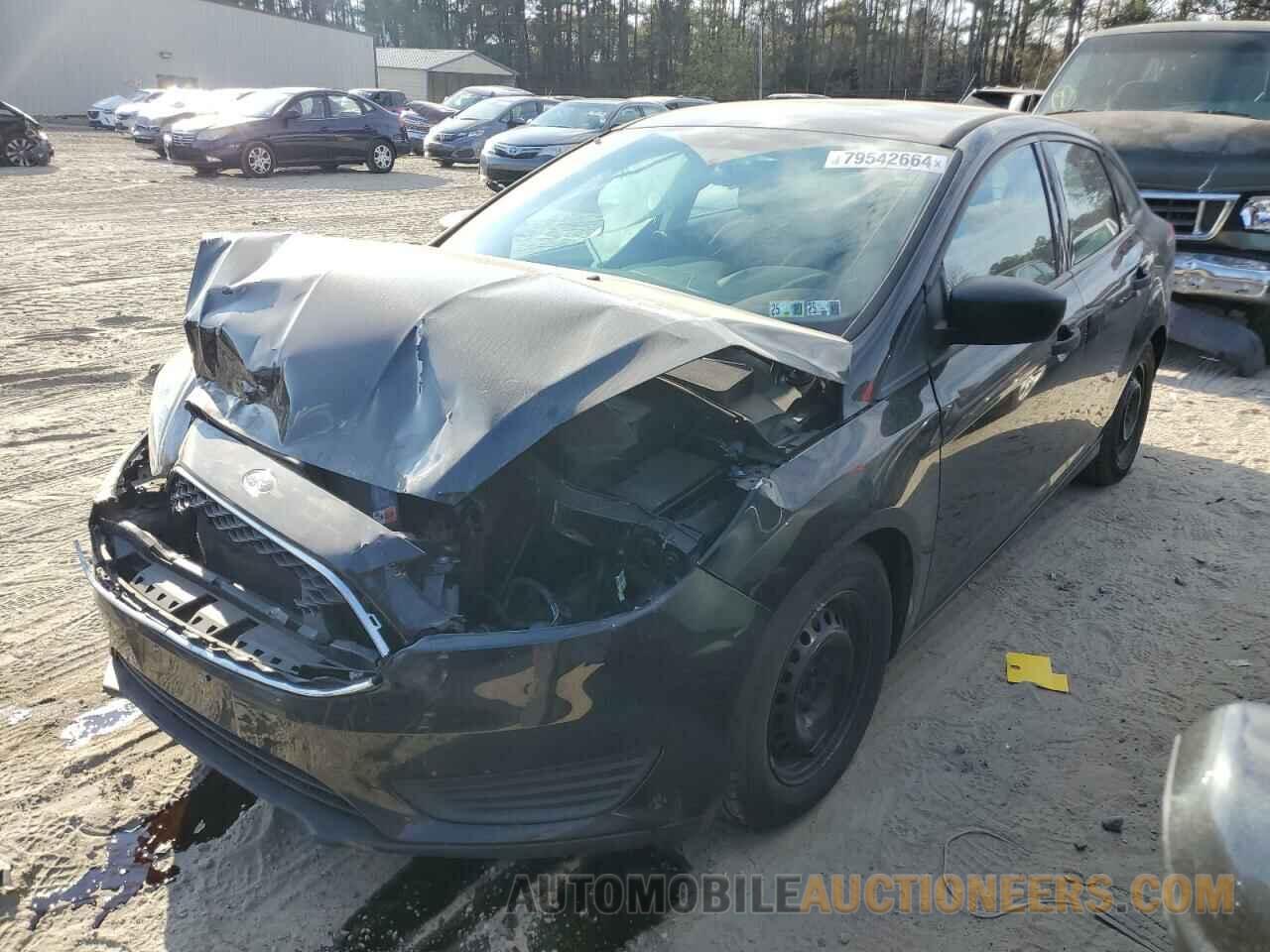 1FADP3E23FL272824 FORD FOCUS 2015