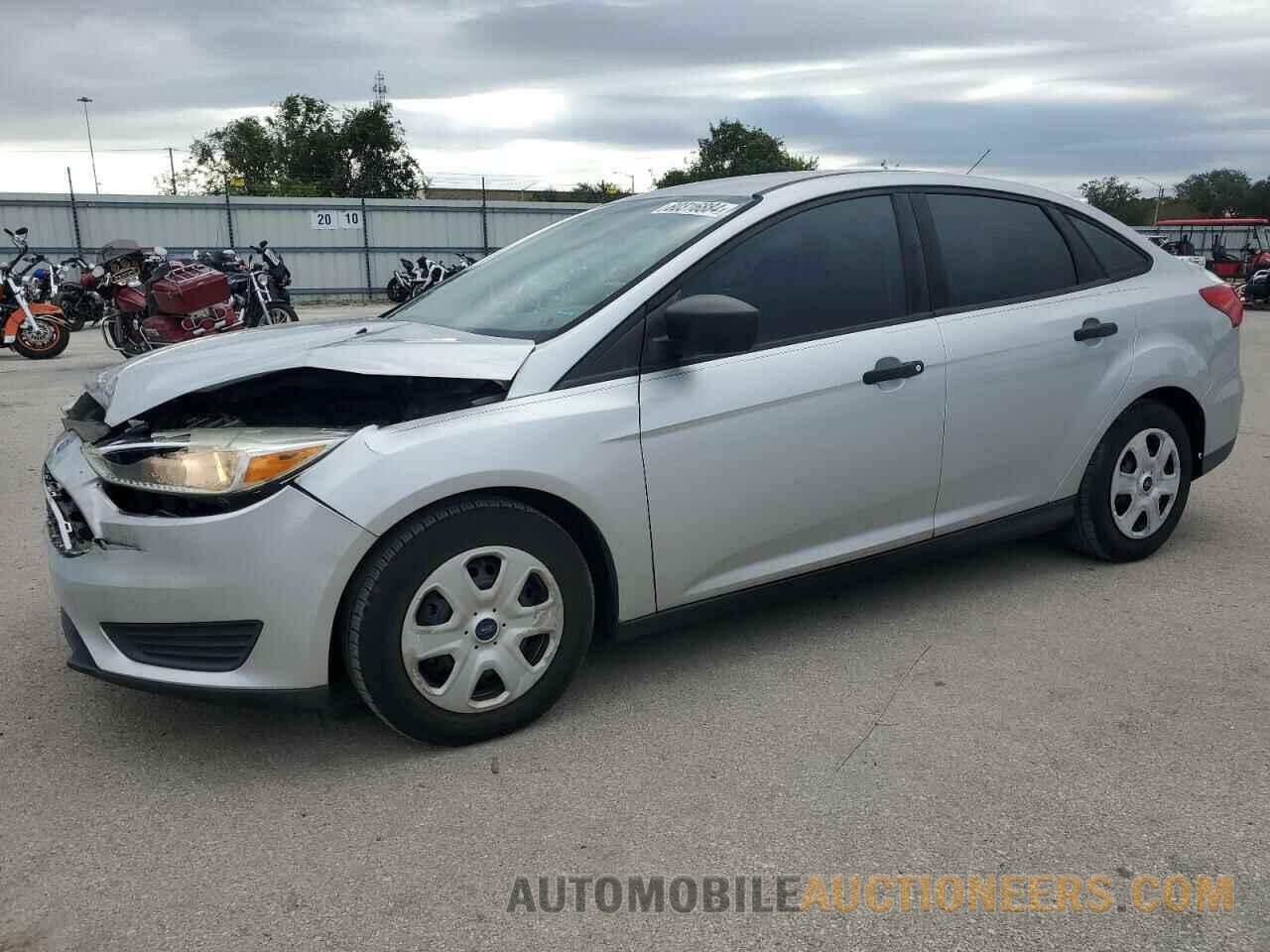 1FADP3E23HL251944 FORD FOCUS 2017