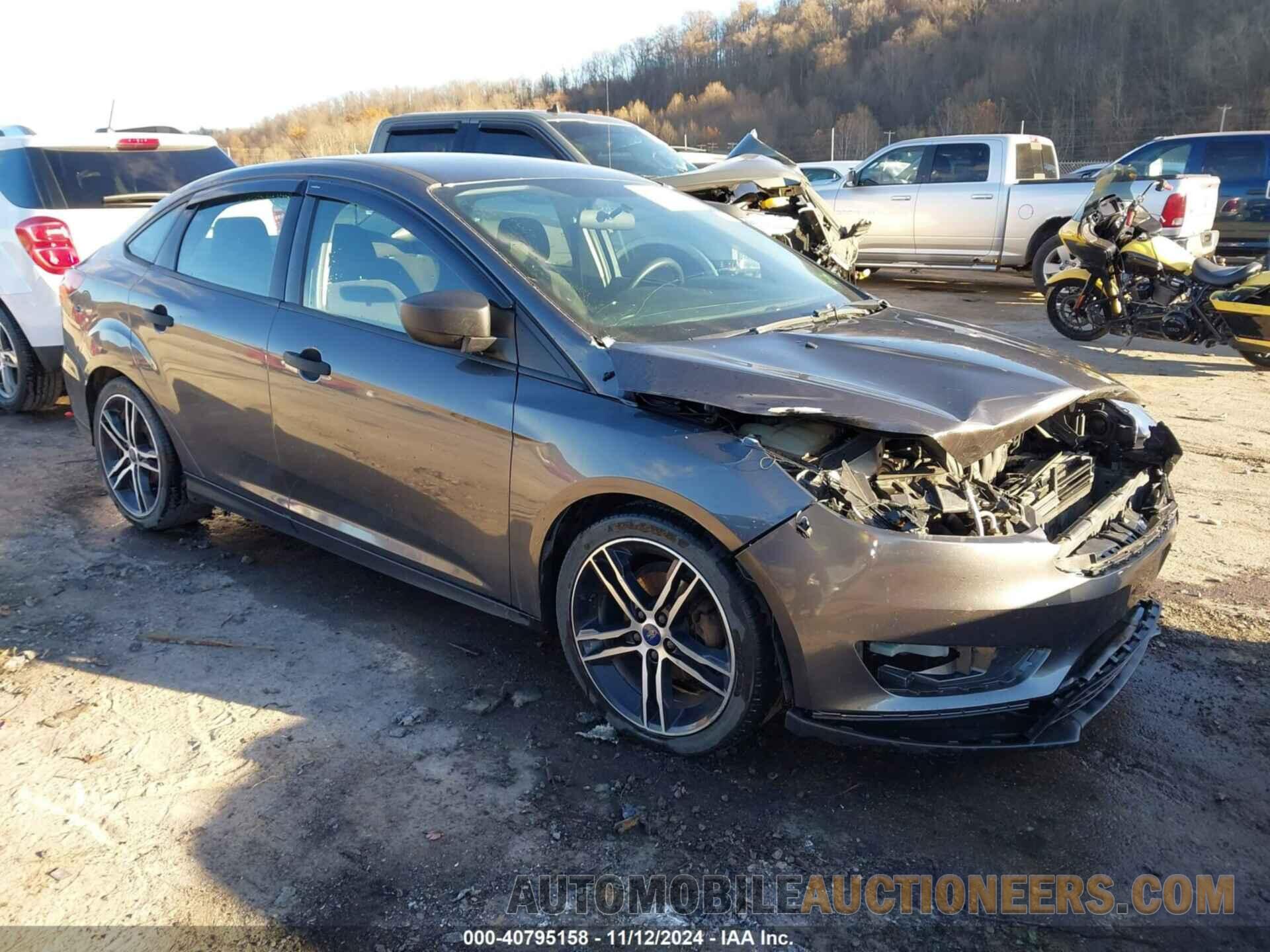 1FADP3E23JL235281 FORD FOCUS 2018