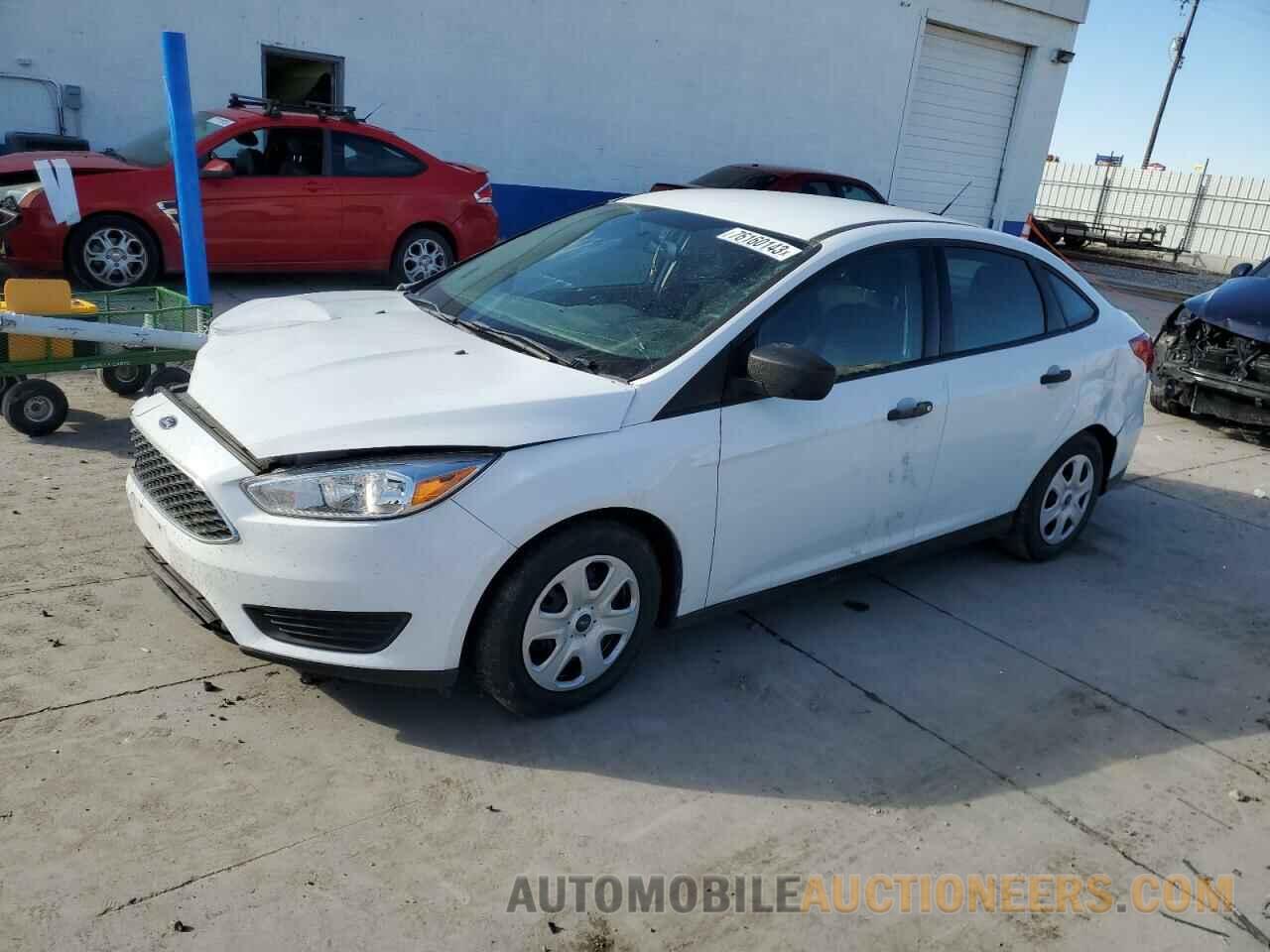 1FADP3E23JL260908 FORD FOCUS 2018