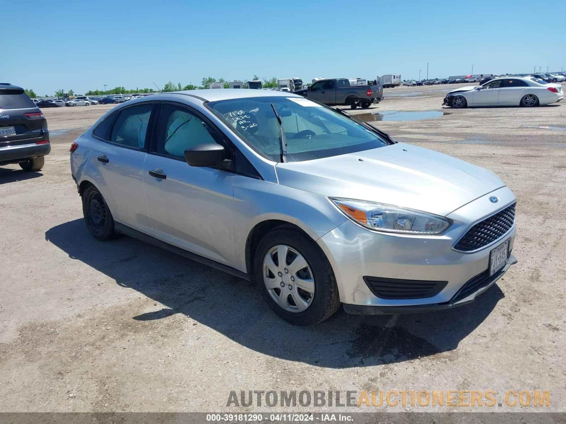 1FADP3E24HL318812 FORD FOCUS 2017