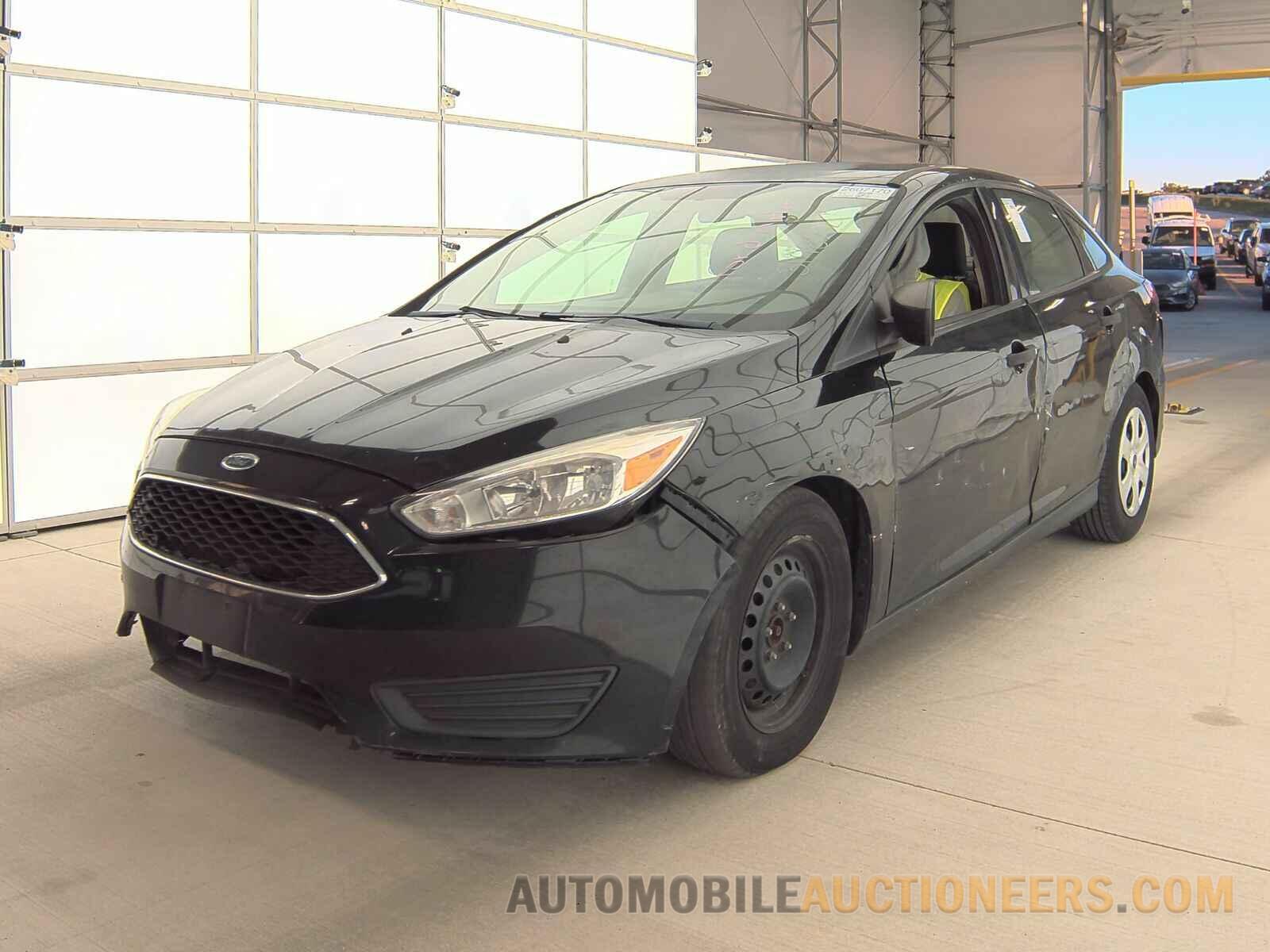 1FADP3E24JL319822 Ford Focus 2018