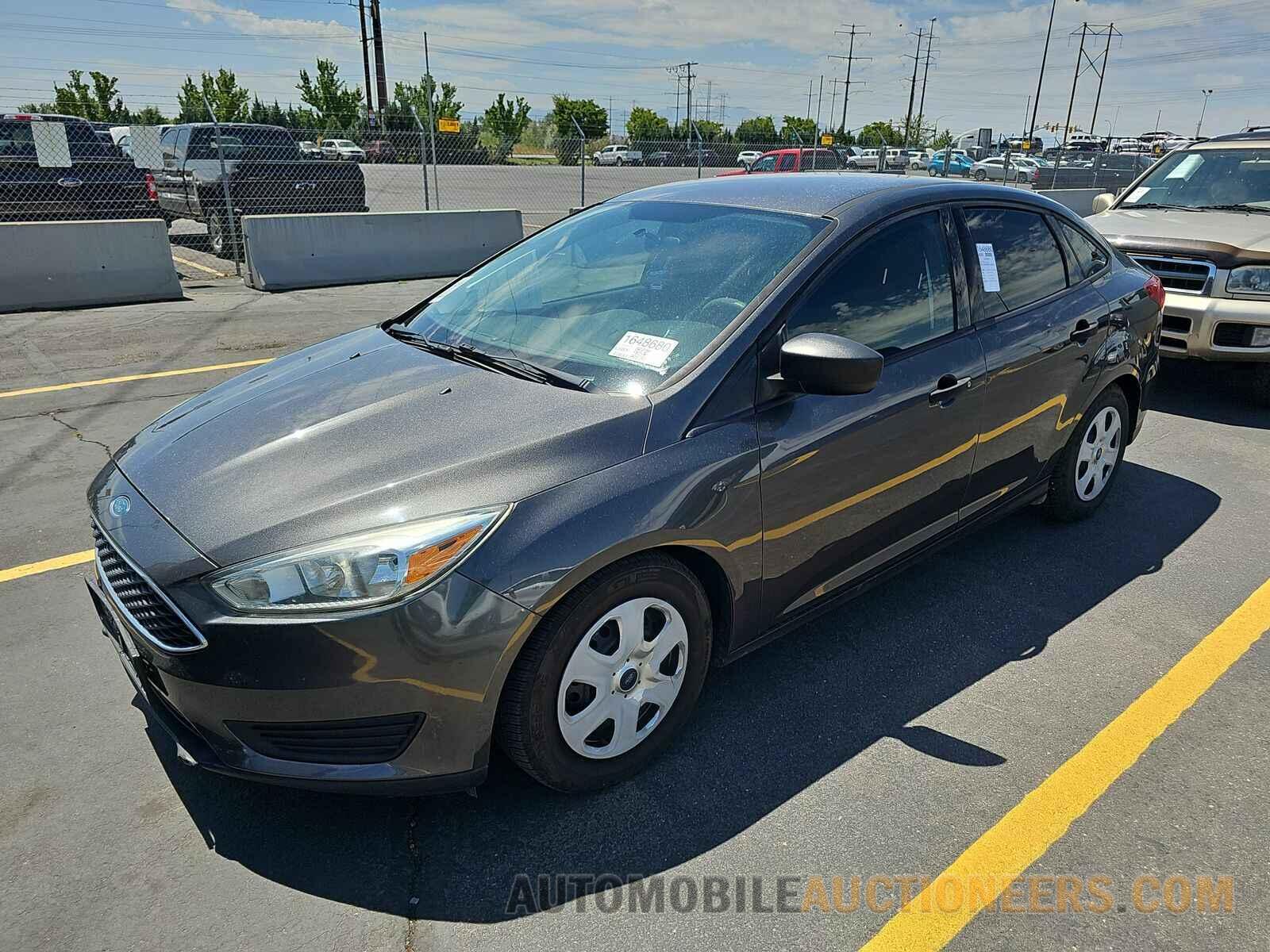 1FADP3E25FL285218 Ford Focus 2015