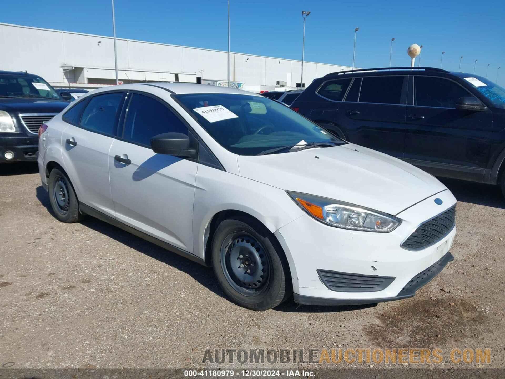 1FADP3E25JL240224 FORD FOCUS 2018