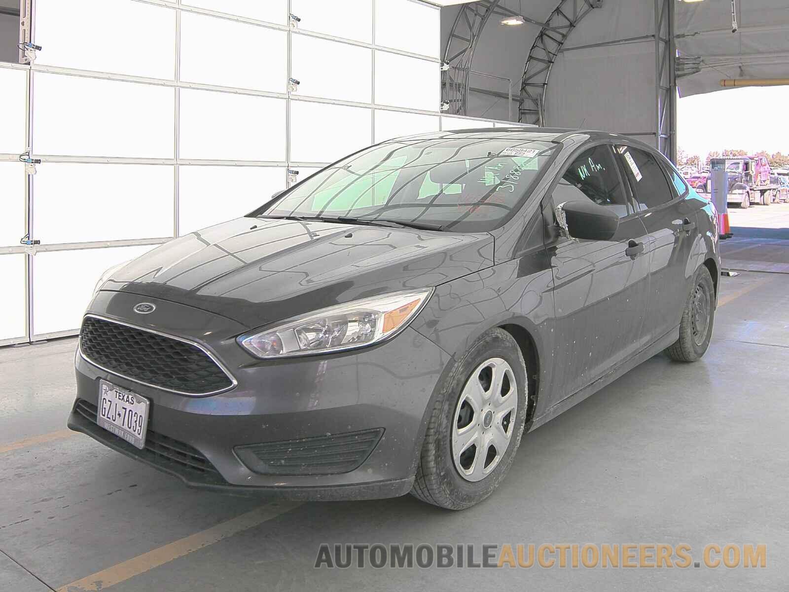 1FADP3E26GL318888 Ford Focus 2016