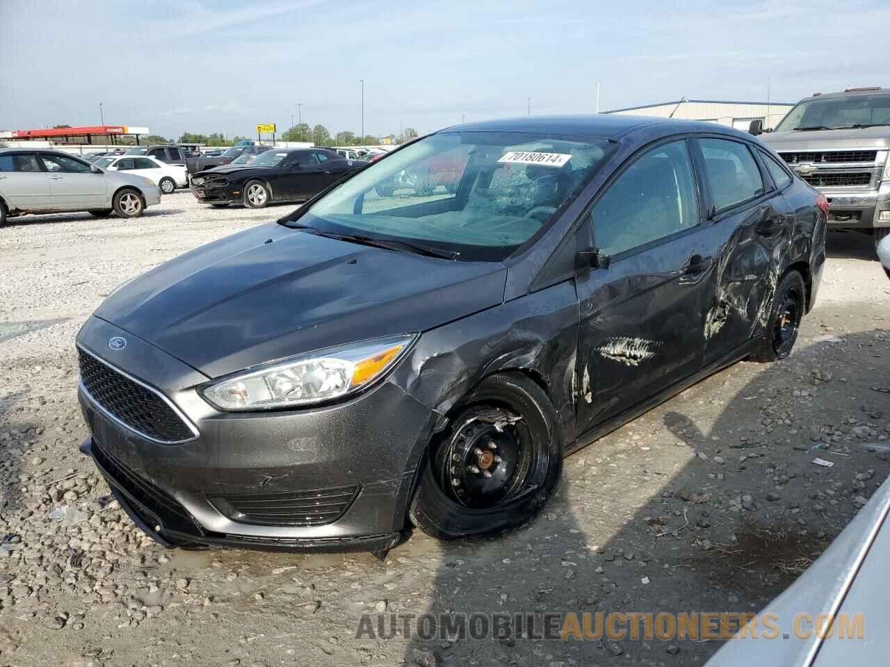 1FADP3E26HL243031 FORD FOCUS 2017