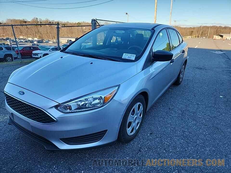 1FADP3E27JL301802 Ford Focus 2018