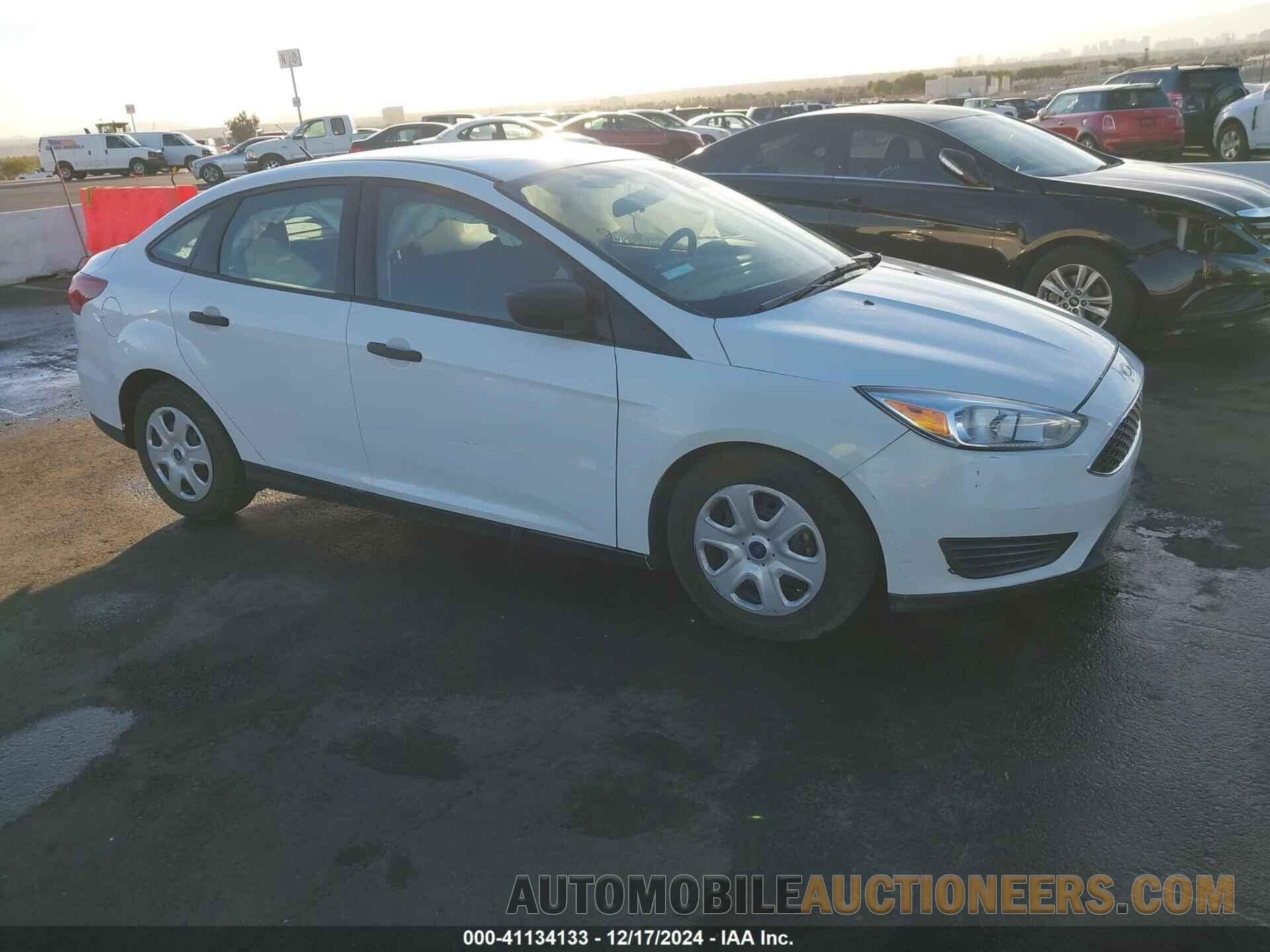 1FADP3E28HL230412 FORD FOCUS 2017