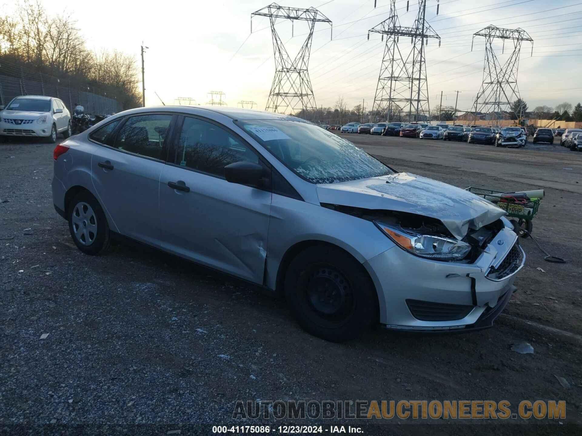 1FADP3E2XJL208126 FORD FOCUS 2018