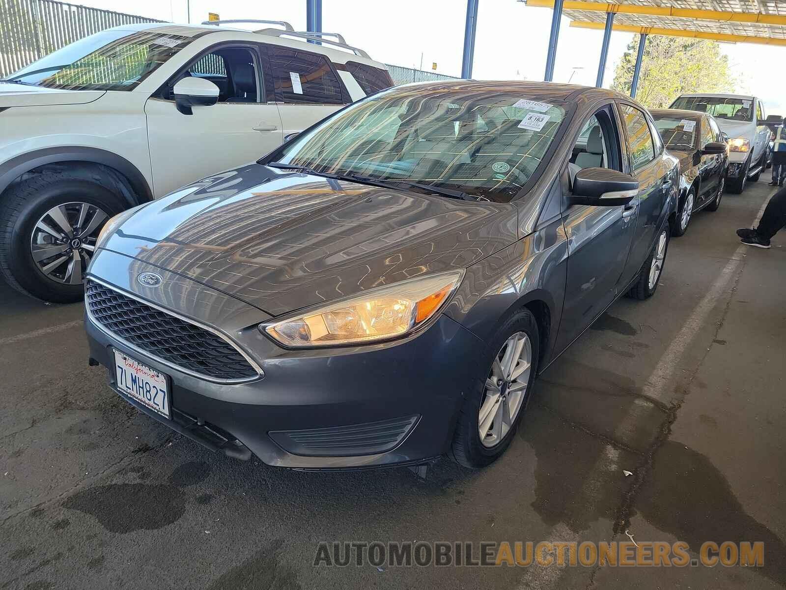 1FADP3F20FL316941 Ford Focus SE 2015