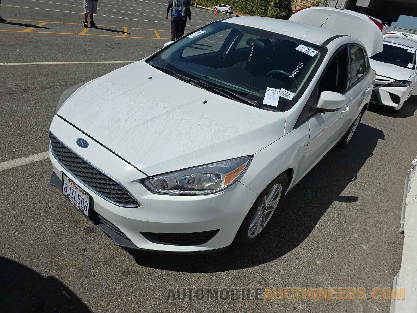 1FADP3F20JL207033 Ford Focus SE 2018