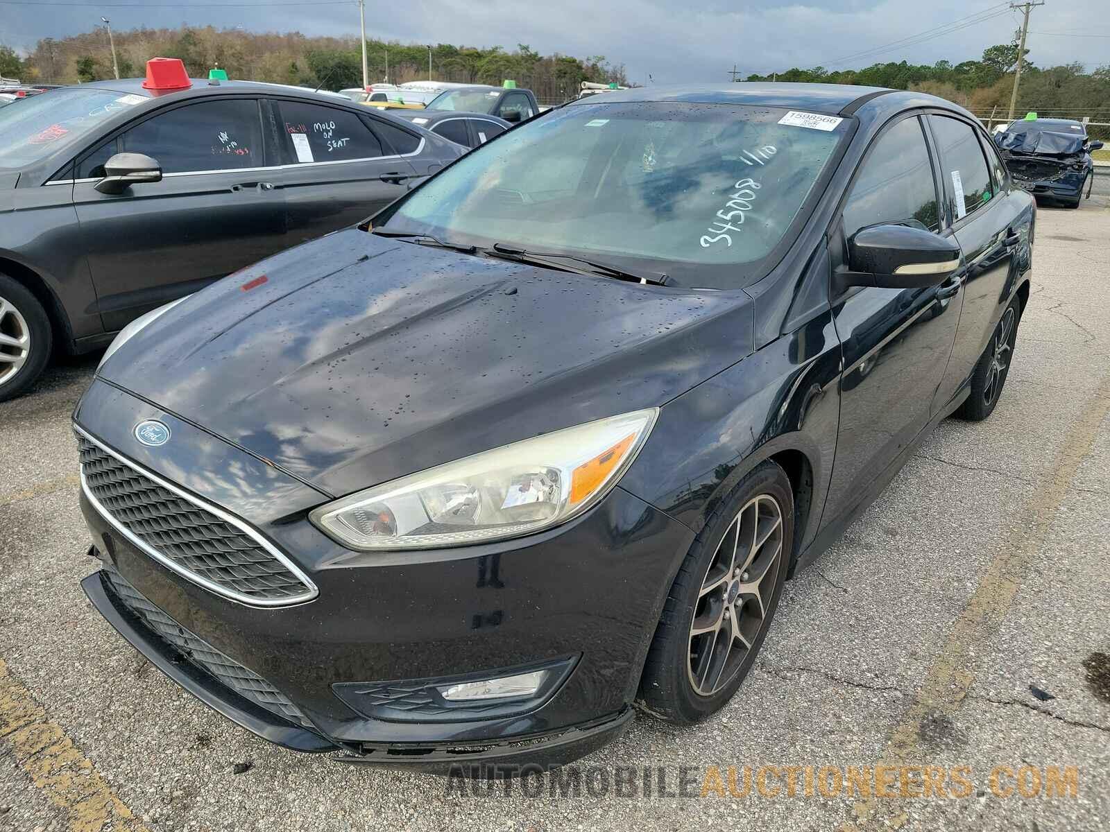 1FADP3F21FL345008 Ford Focus SE 2015