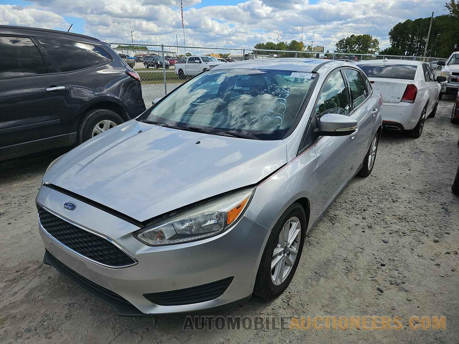 1FADP3F21GL393254 Ford Focus SE 2016