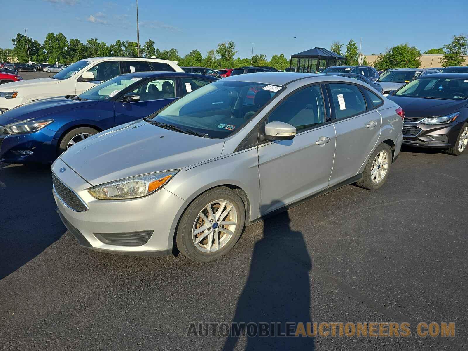 1FADP3F21HL285959 Ford Focus SE 2017