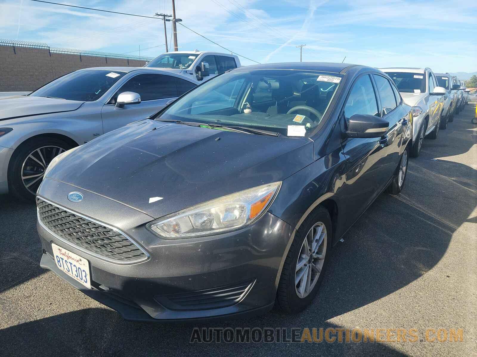 1FADP3F21HL300265 Ford Focus SE 2017