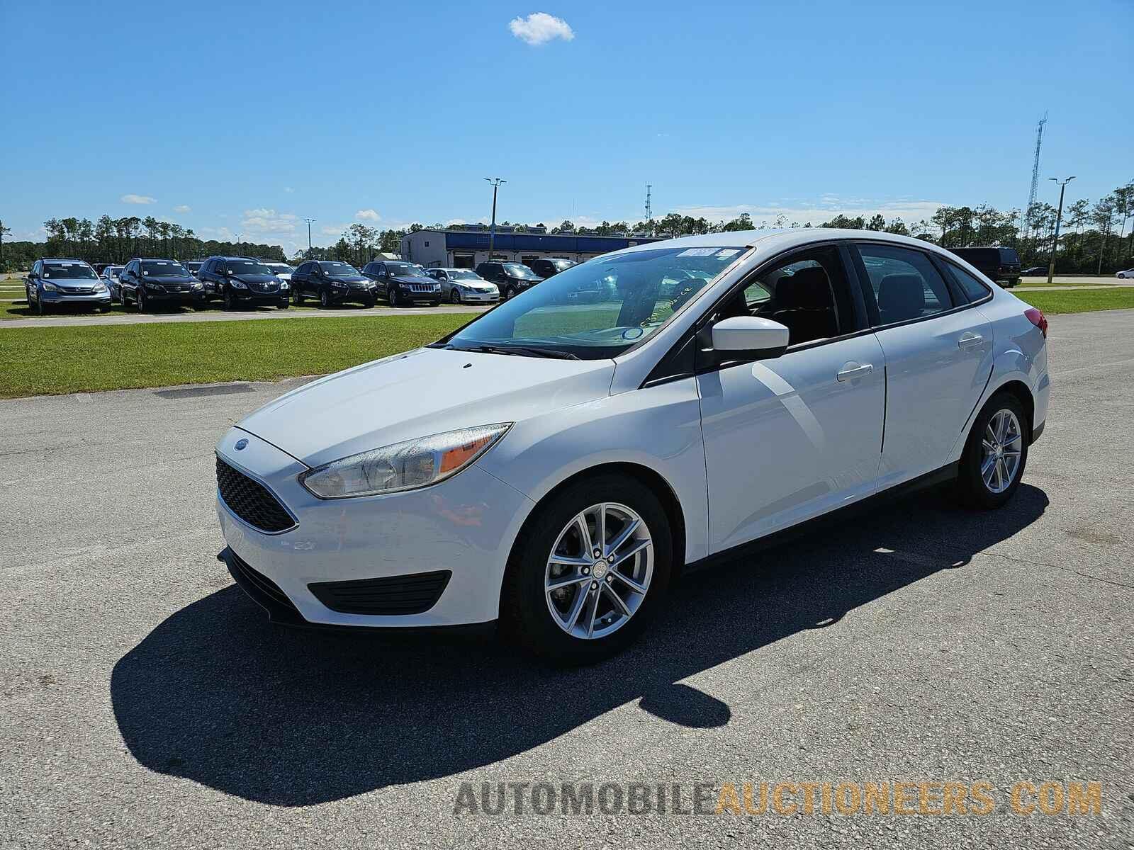 1FADP3F21JL234516 Ford Focus SE 2018