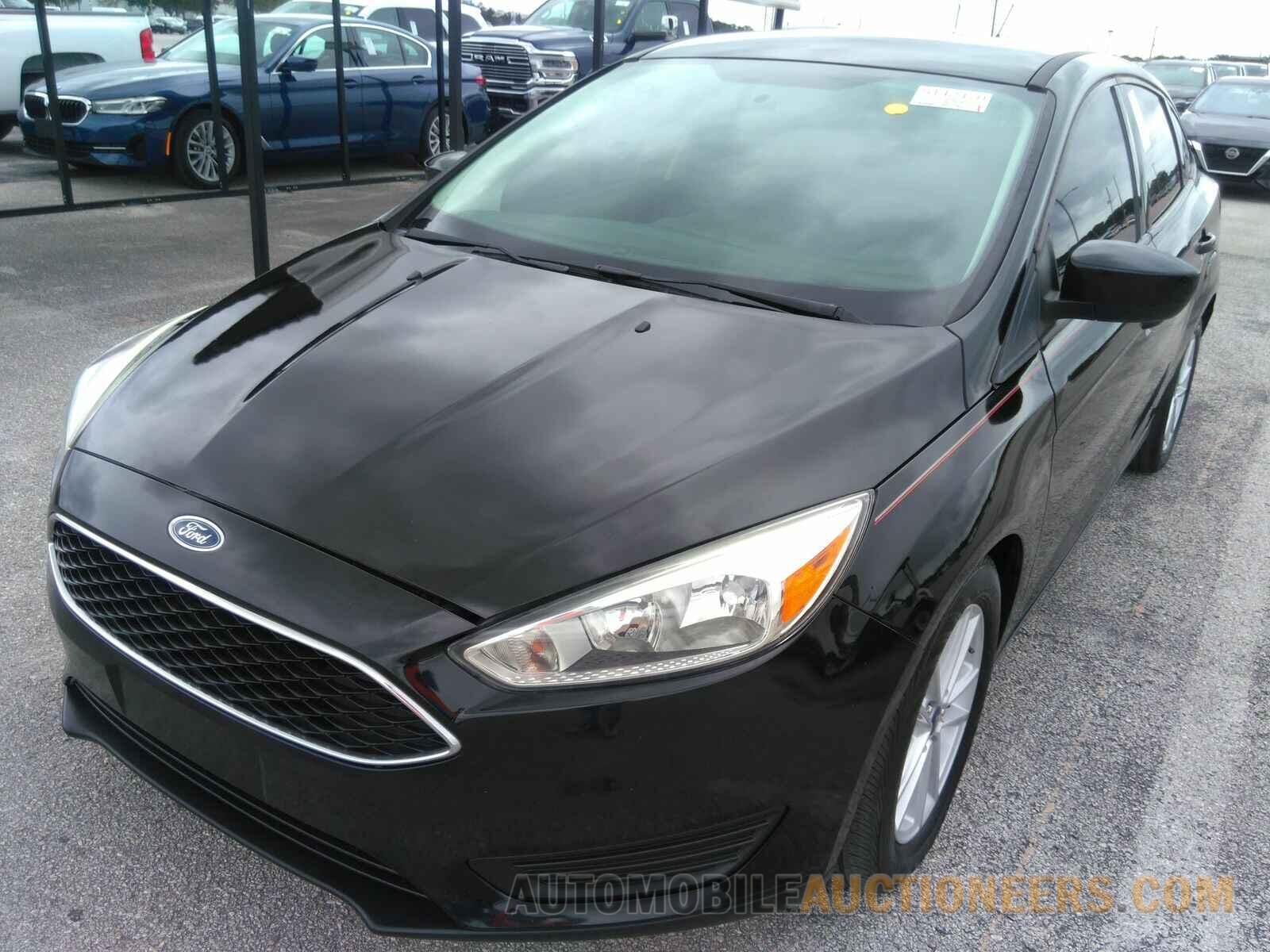 1FADP3F21JL237061 Ford Focus SE 2018