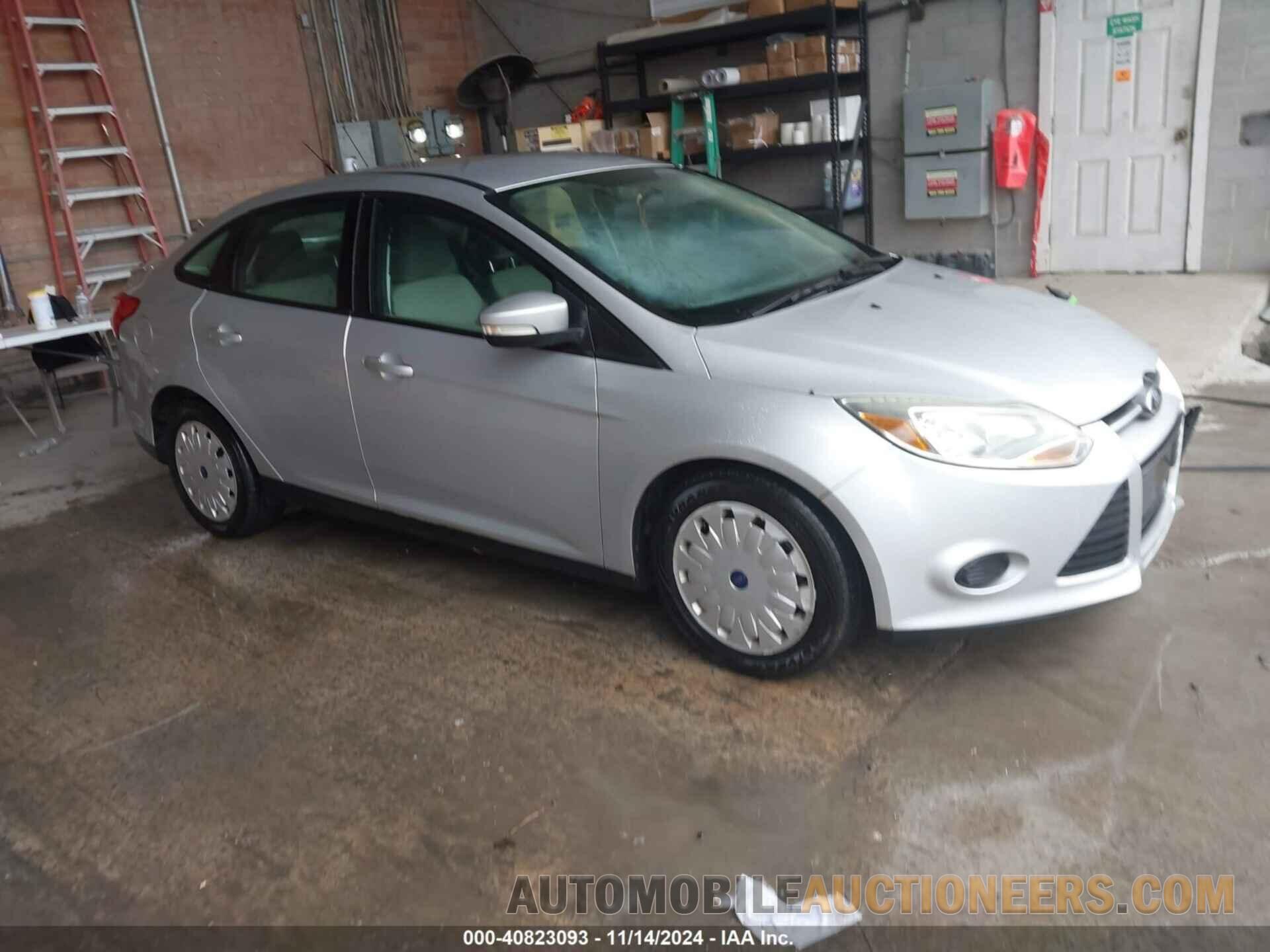 1FADP3F23DL111899 FORD FOCUS 2013