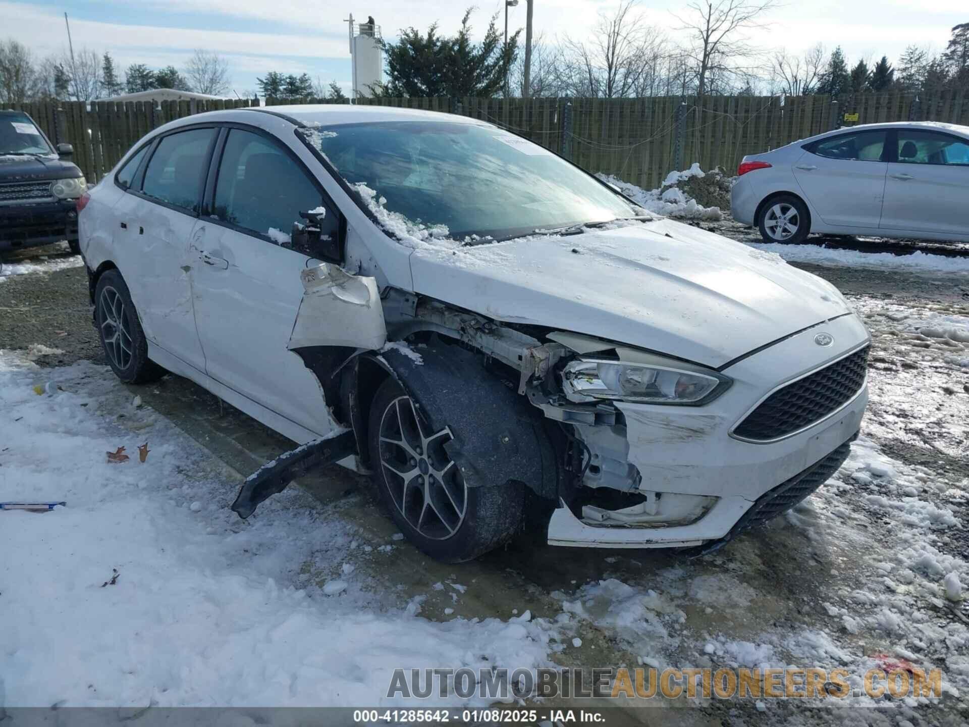 1FADP3F23FL334690 FORD FOCUS 2015