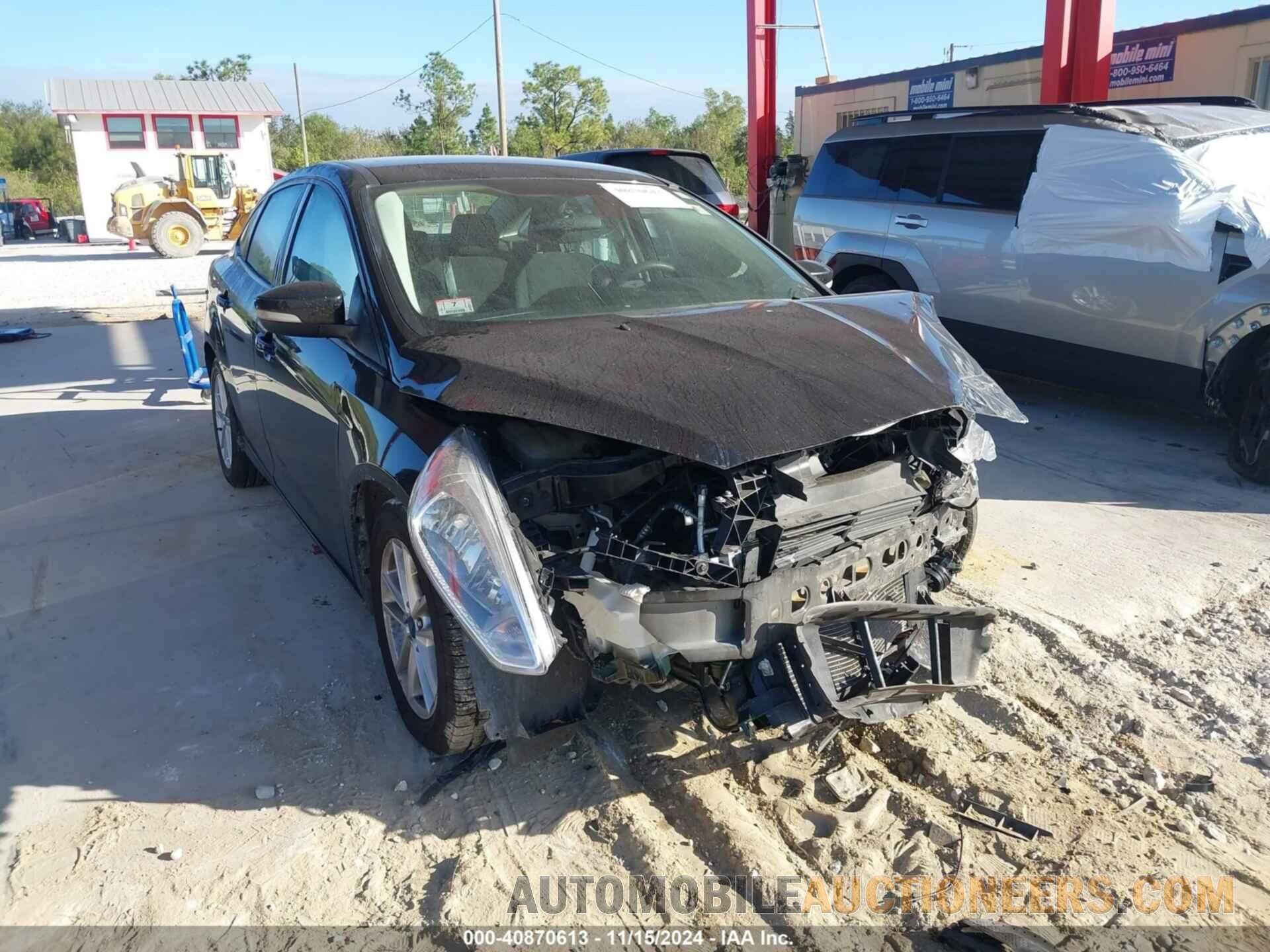 1FADP3F23GL227981 FORD FOCUS 2016