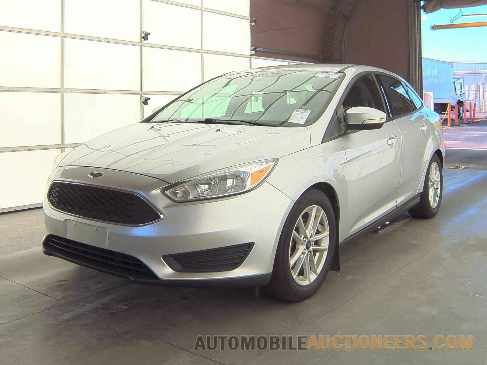 1FADP3F23GL248071 Ford Focus SE 2016