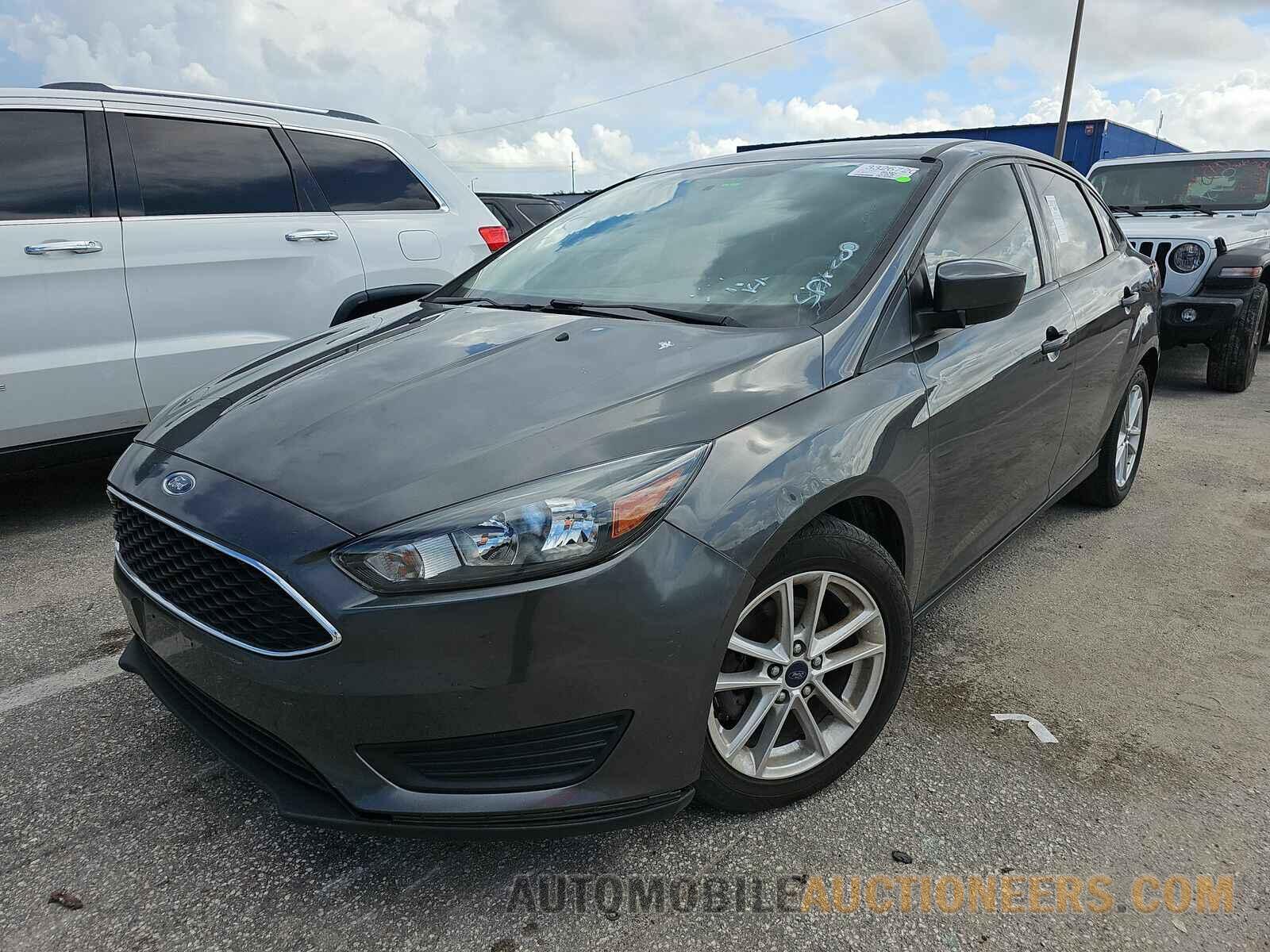 1FADP3F23JL309992 Ford Focus SE 2018