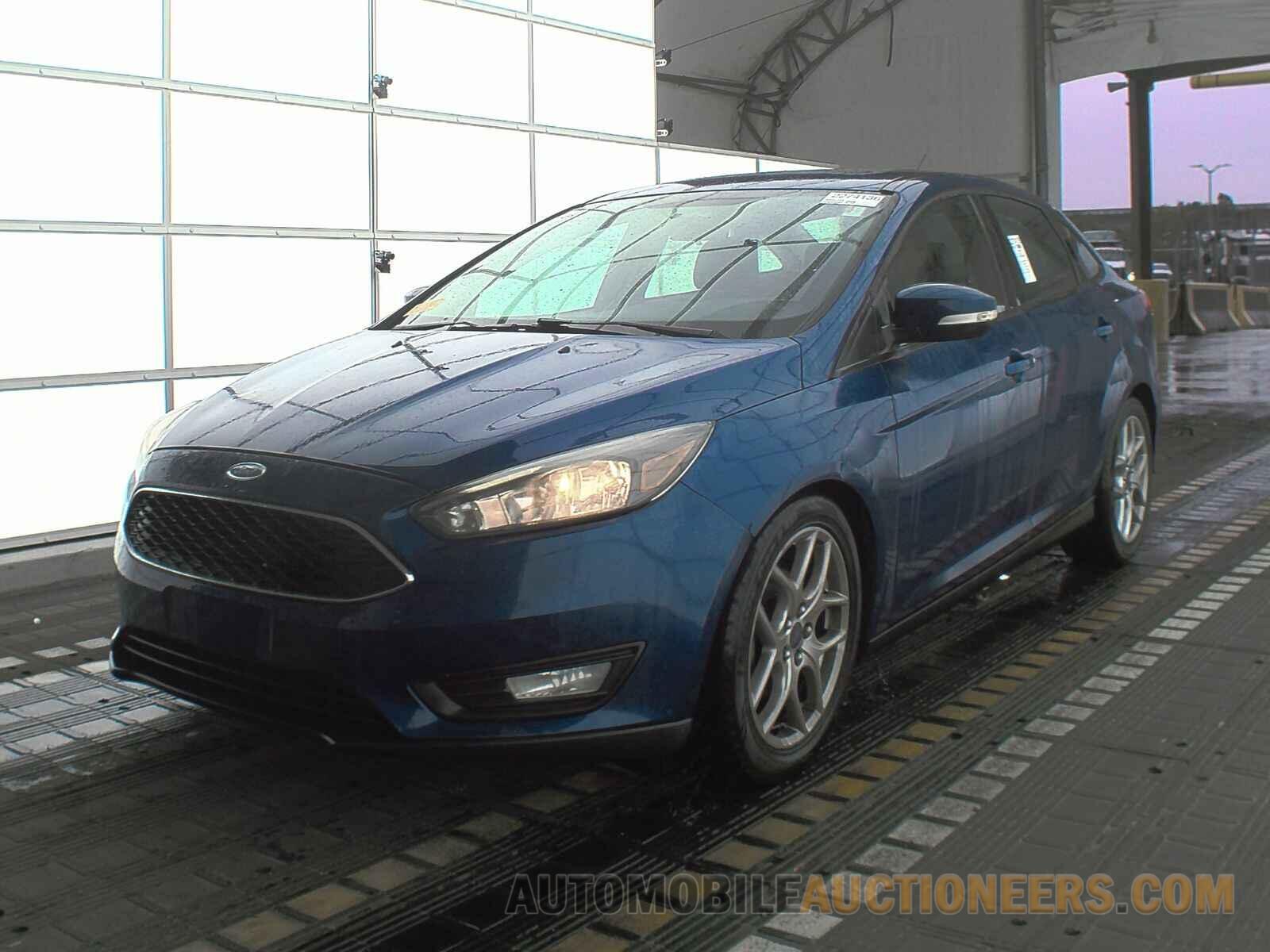 1FADP3F24FL345617 Ford Focus SE 2015