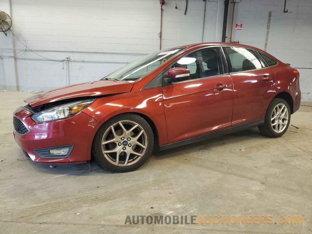 1FADP3F25FL318300 FORD FOCUS 2015