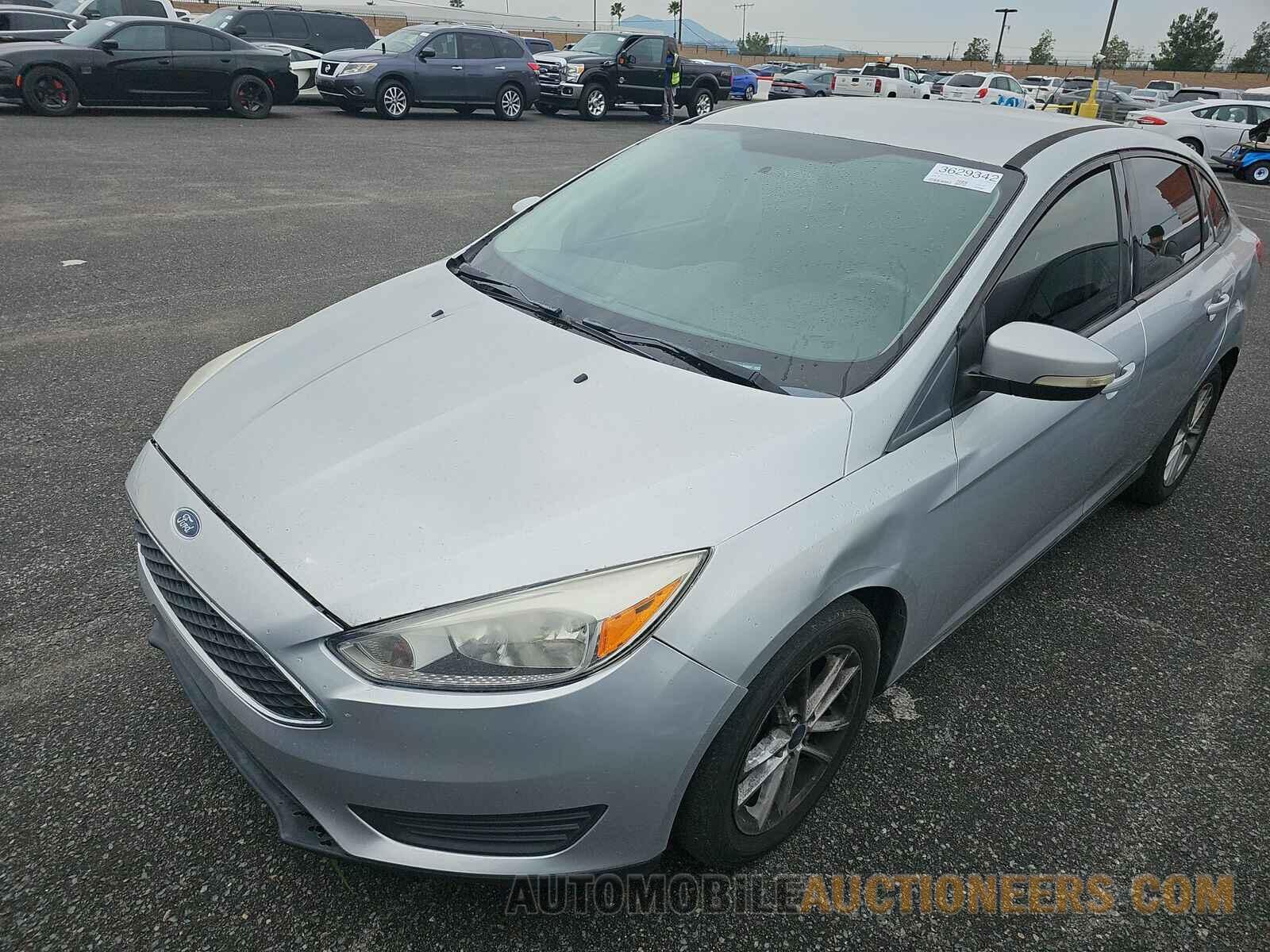 1FADP3F25HL344026 Ford Focus SE 2017