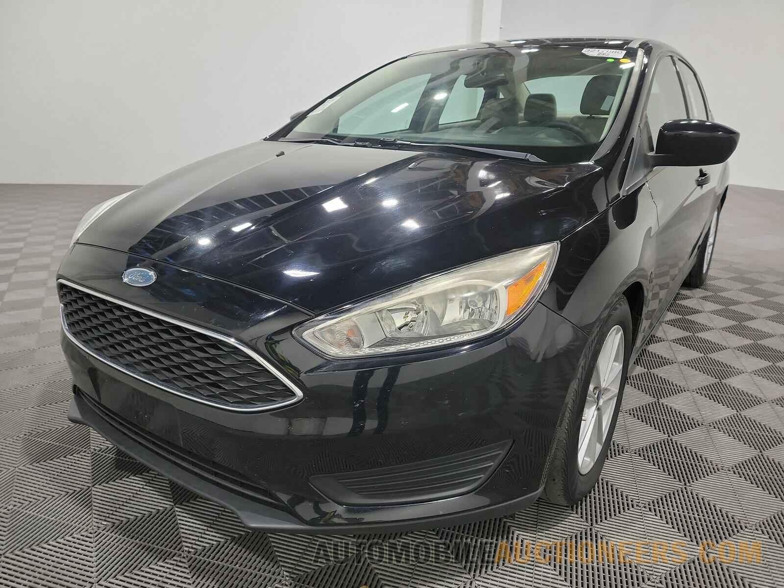 1FADP3F25JL299062 Ford Focus SE 2018