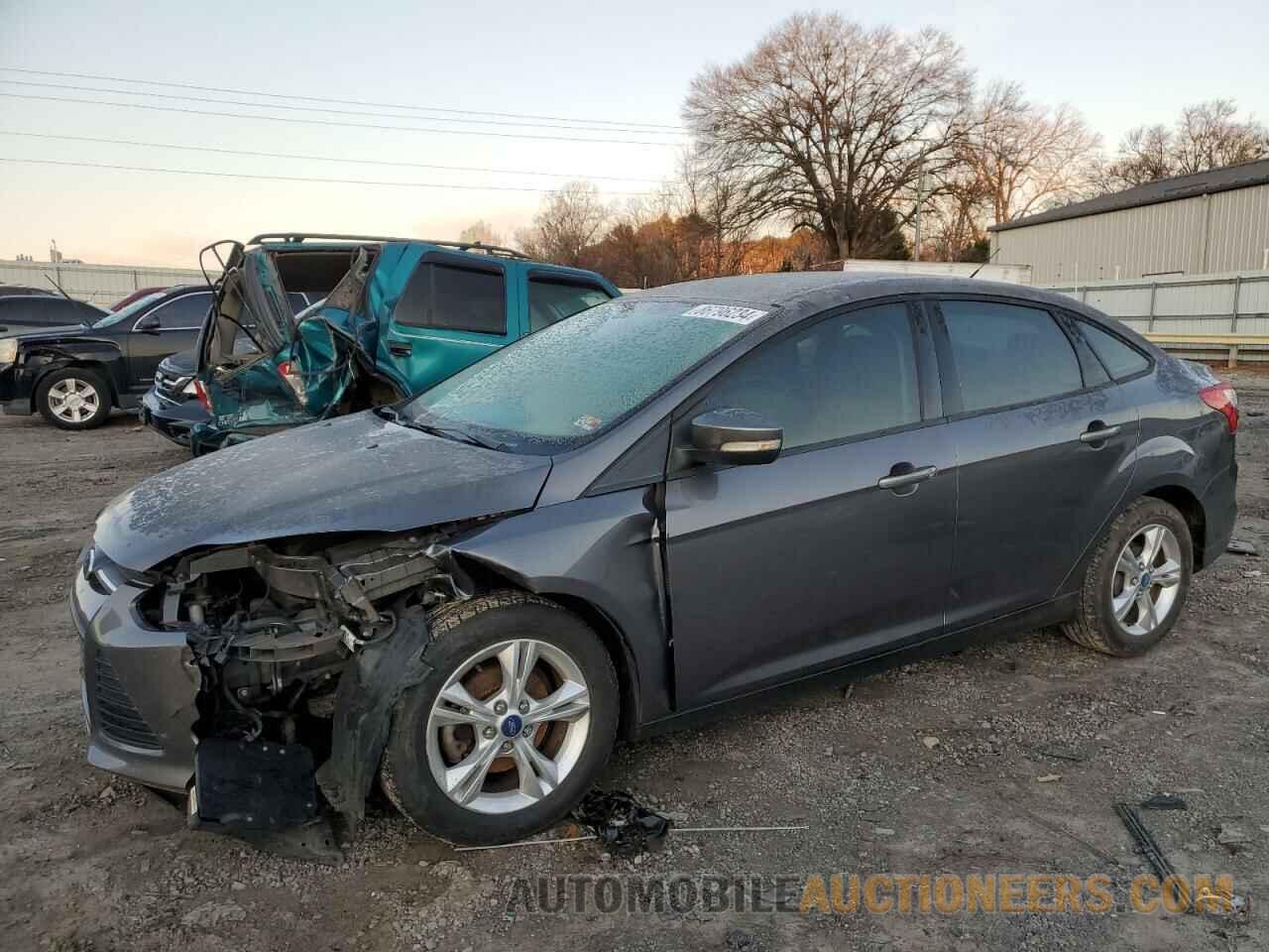 1FADP3F26DL121584 FORD FOCUS 2013