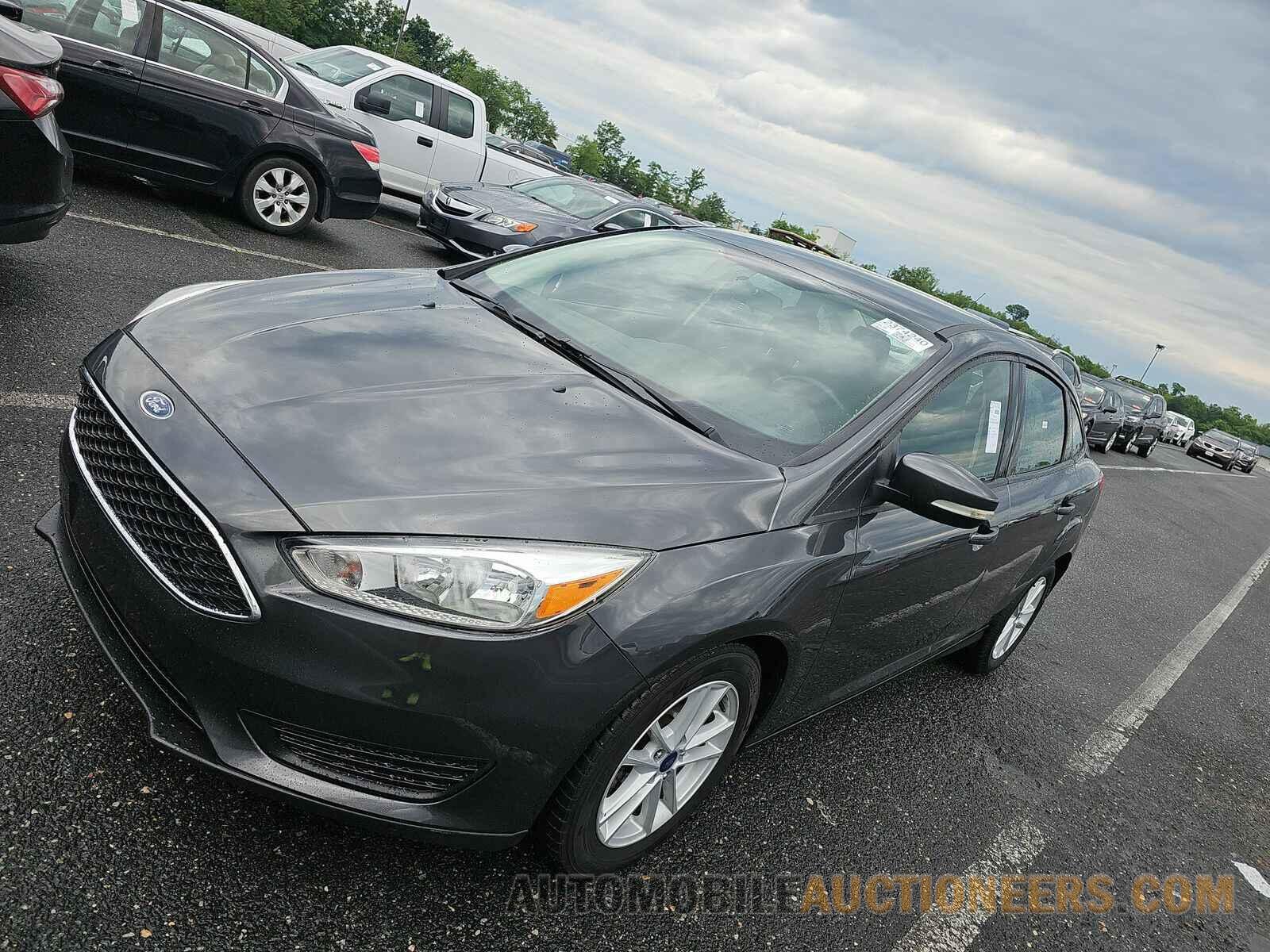 1FADP3F26HL346867 Ford Focus SE 2017