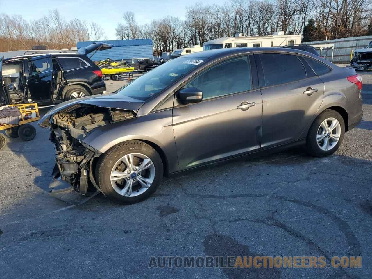 1FADP3F27DL221211 FORD FOCUS 2013