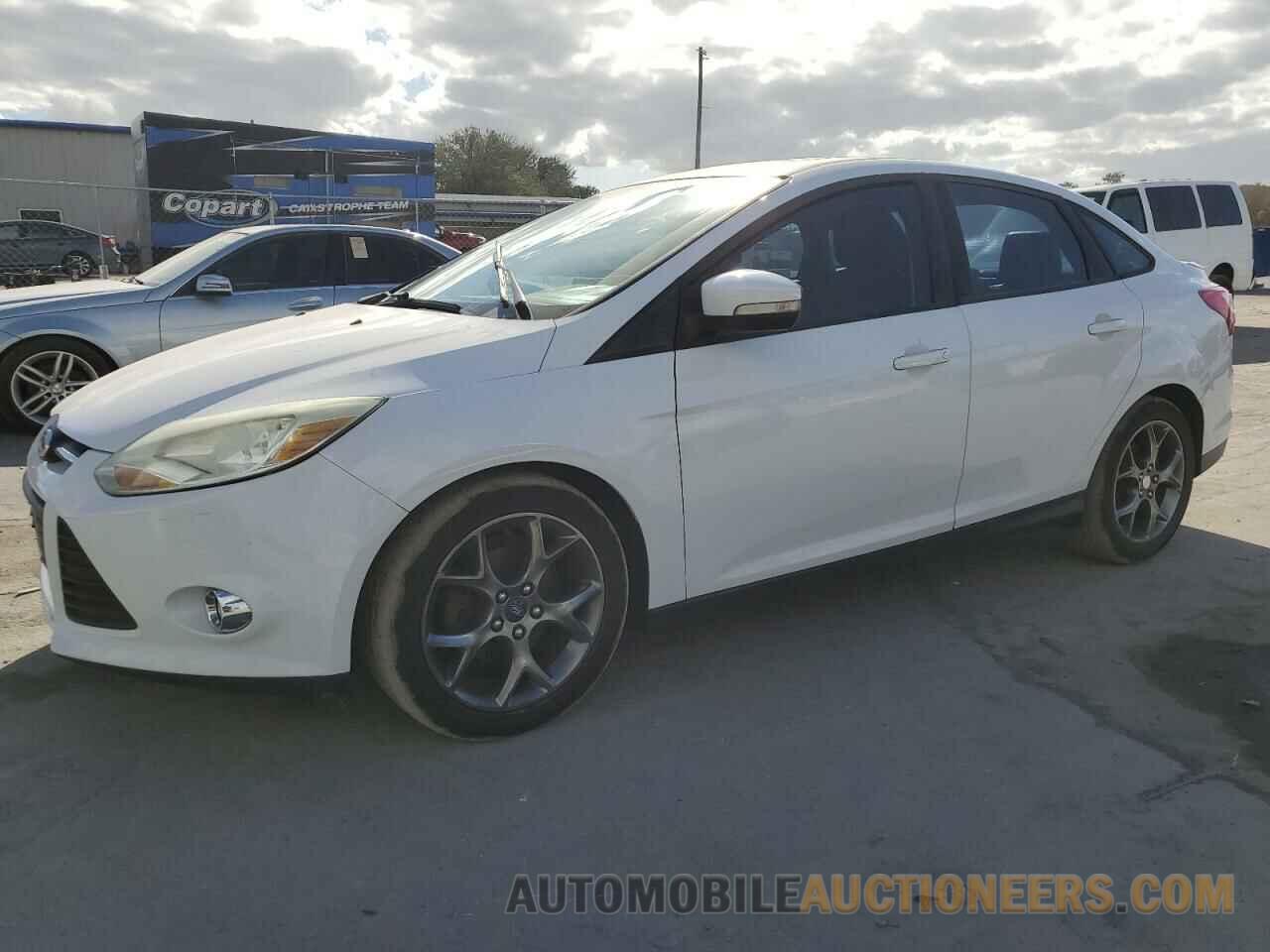 1FADP3F27DL223136 FORD FOCUS 2013