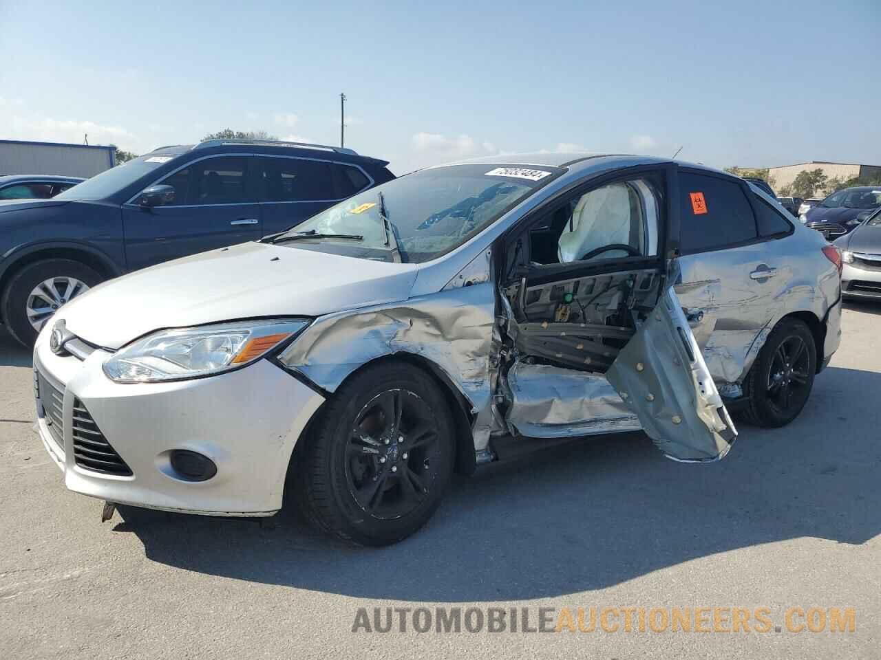 1FADP3F27DL296846 FORD FOCUS 2013