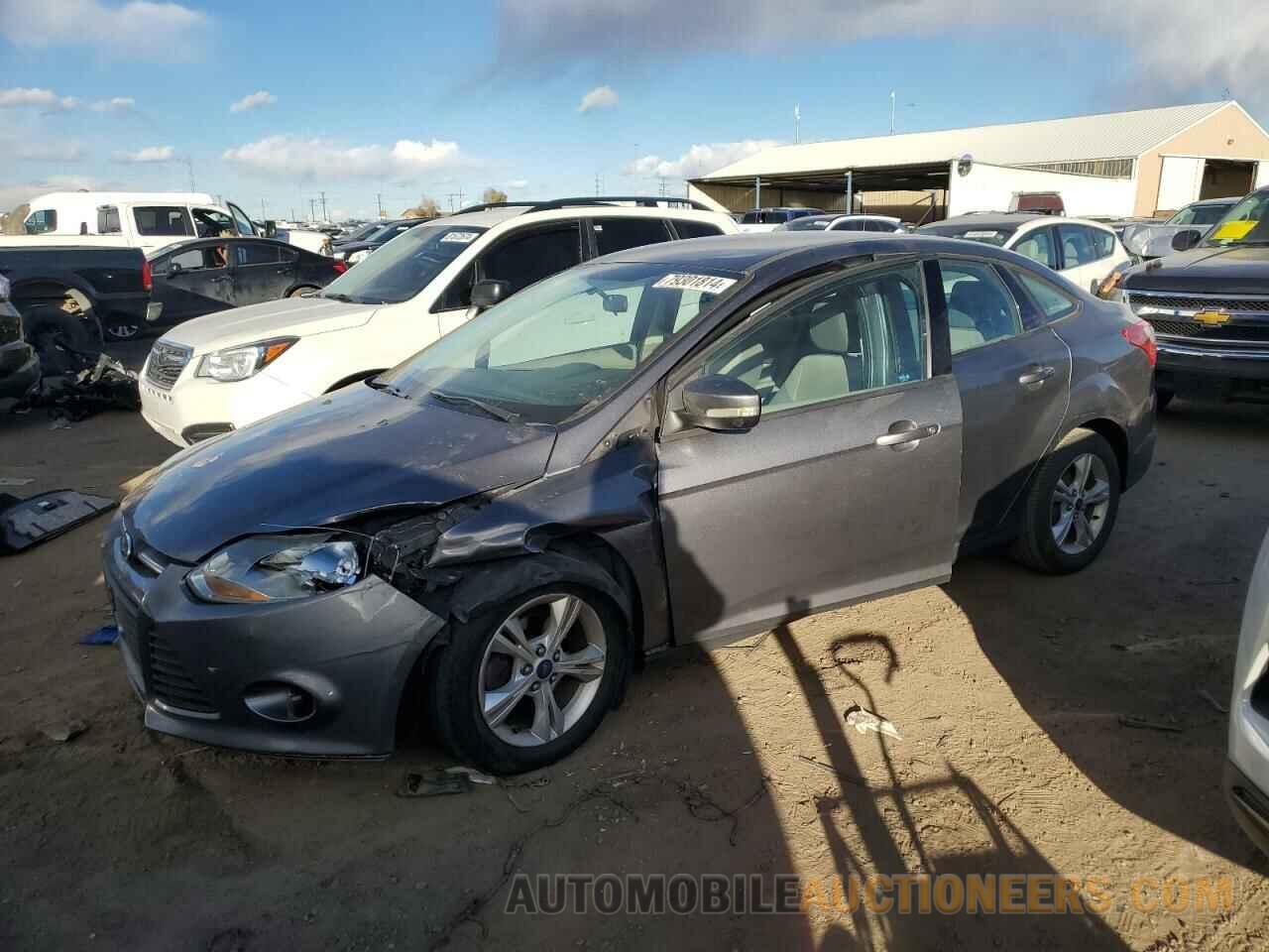 1FADP3F27DL352378 FORD FOCUS 2013