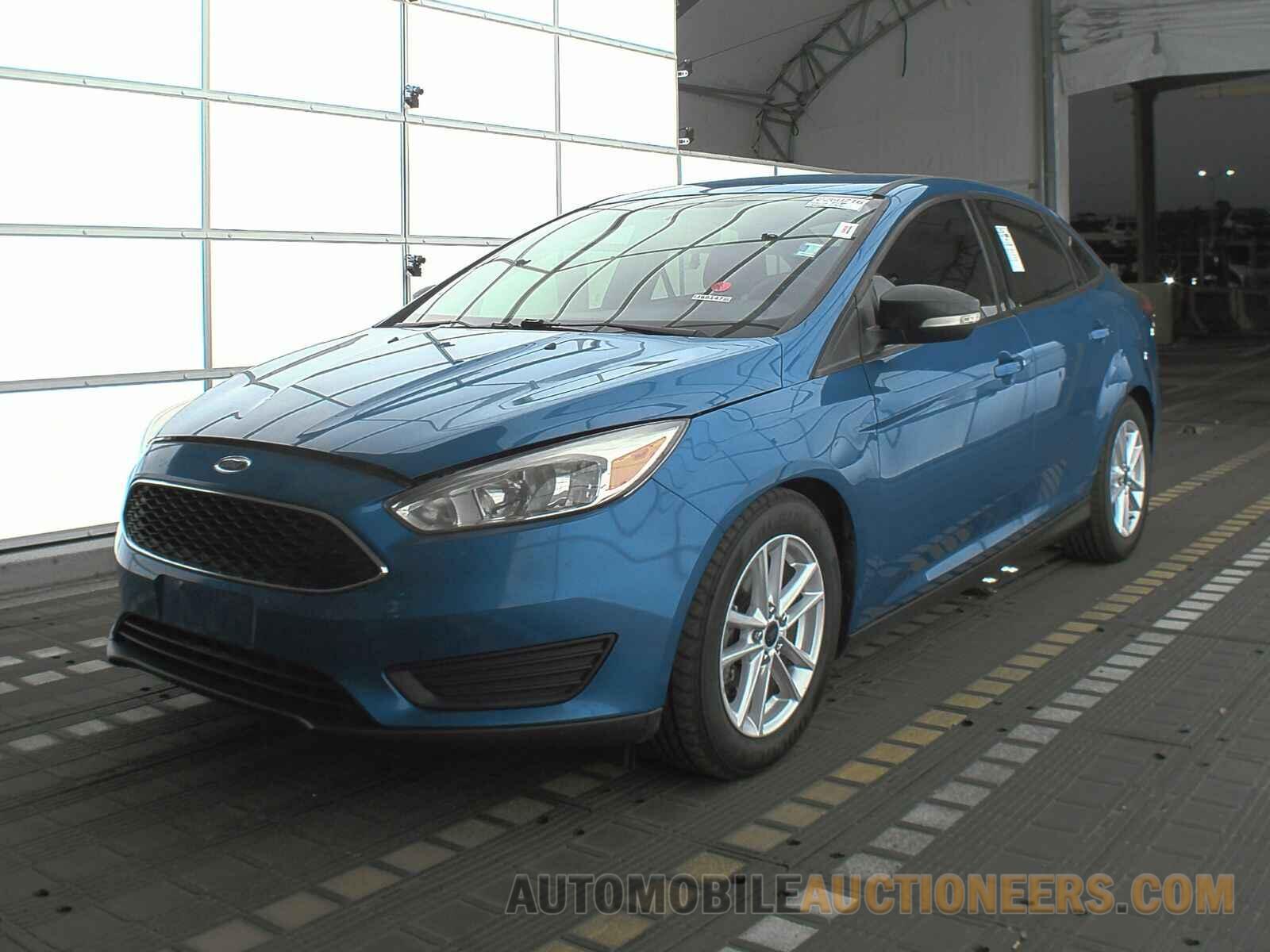 1FADP3F27GL368147 Ford Focus SE 2016