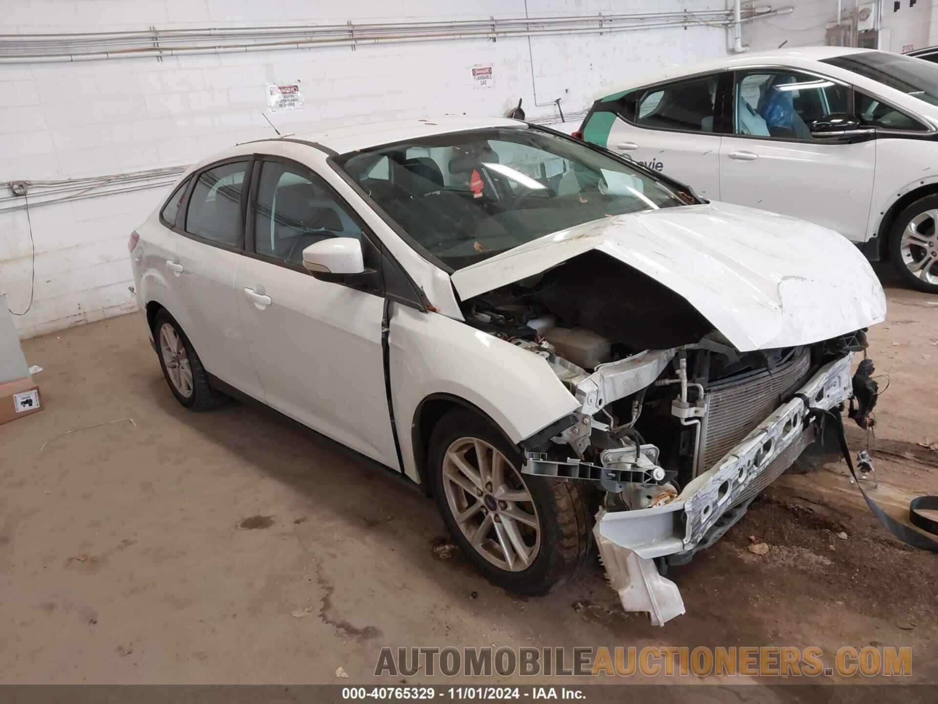 1FADP3F28FL343322 FORD FOCUS 2015