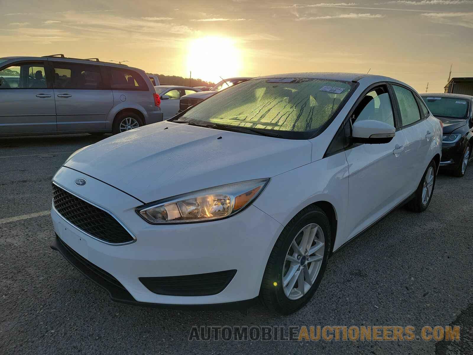 1FADP3F28HL315734 Ford Focus SE 2017