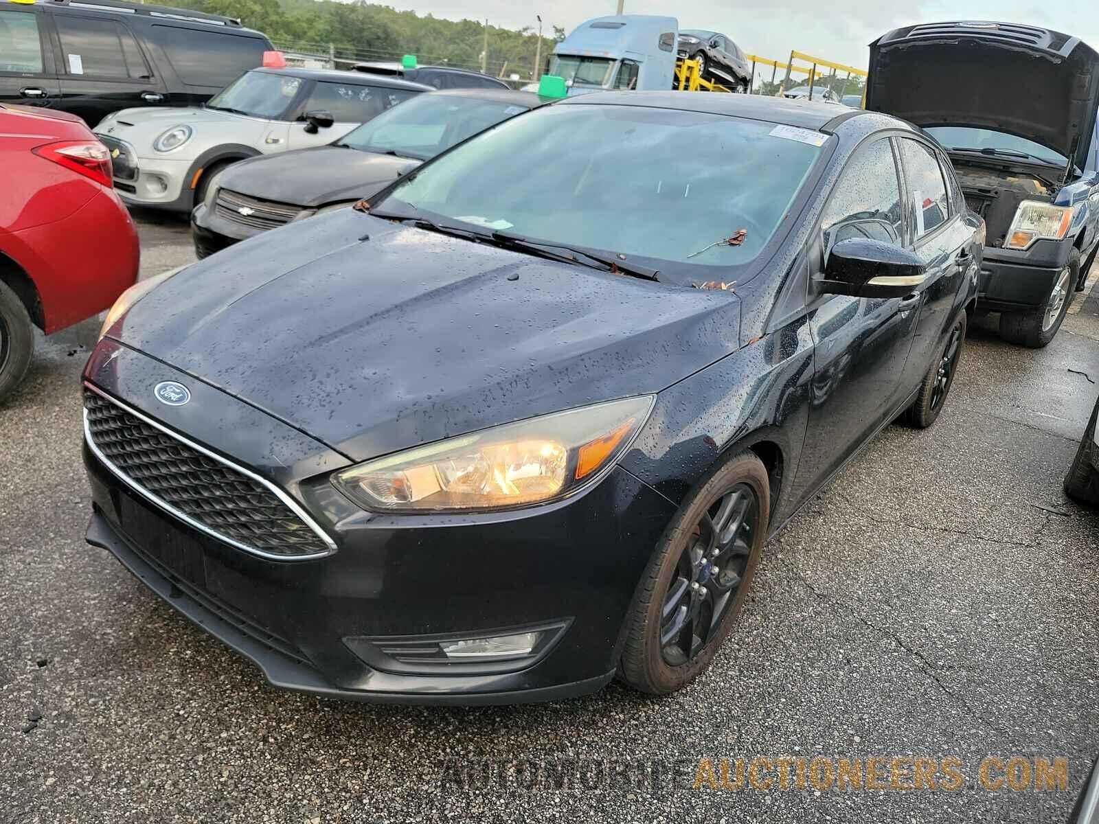 1FADP3F29GL214443 Ford Focus SE 2016