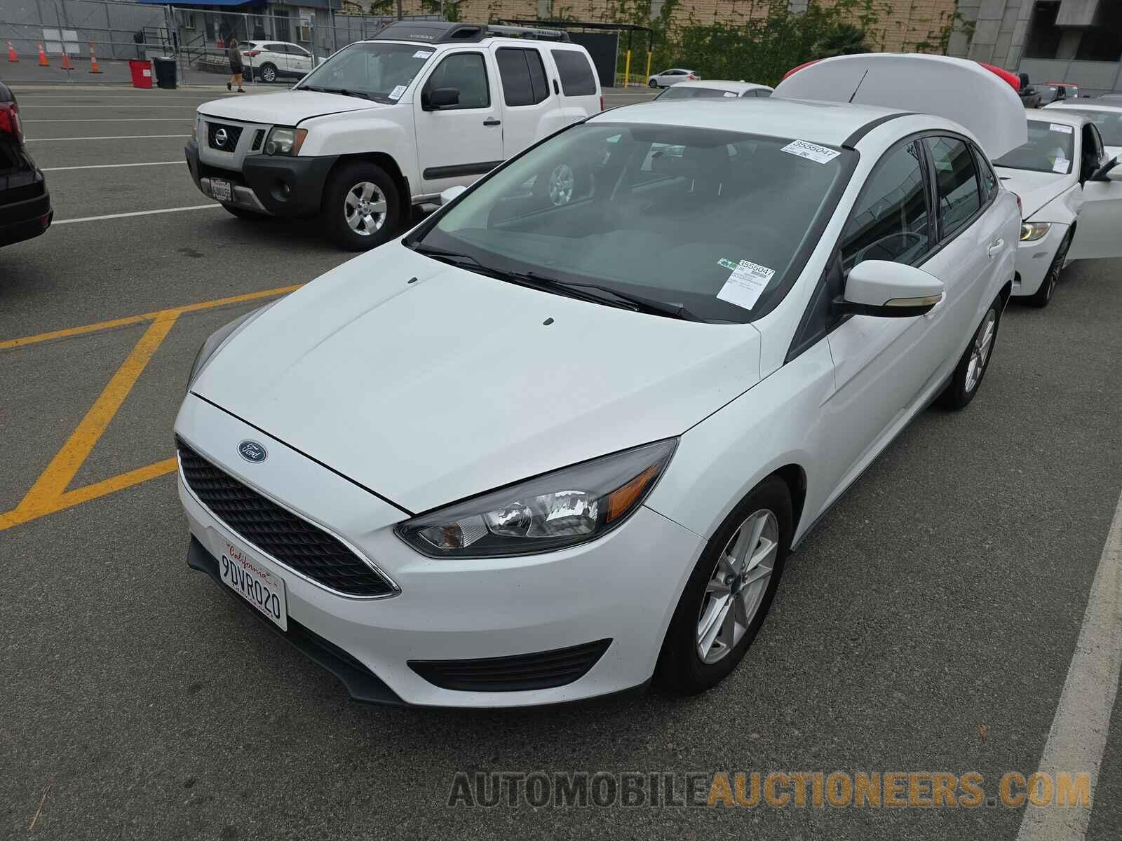 1FADP3F29GL254229 Ford Focus SE 2016