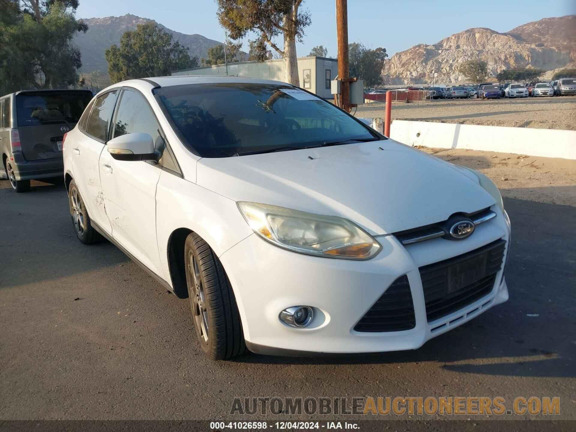 1FADP3F2XDL266207 FORD FOCUS 2013