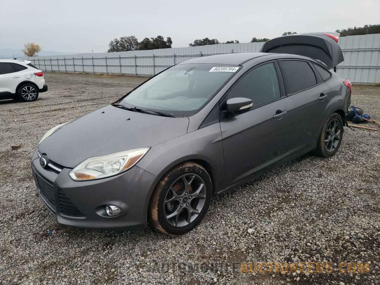 1FADP3F2XDL343092 FORD FOCUS 2013