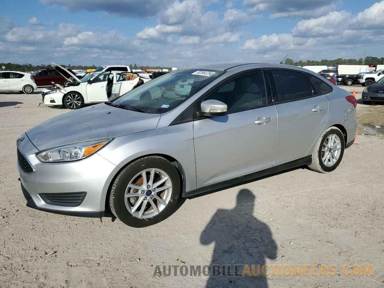 1FADP3F2XHL245749 FORD FOCUS 2017